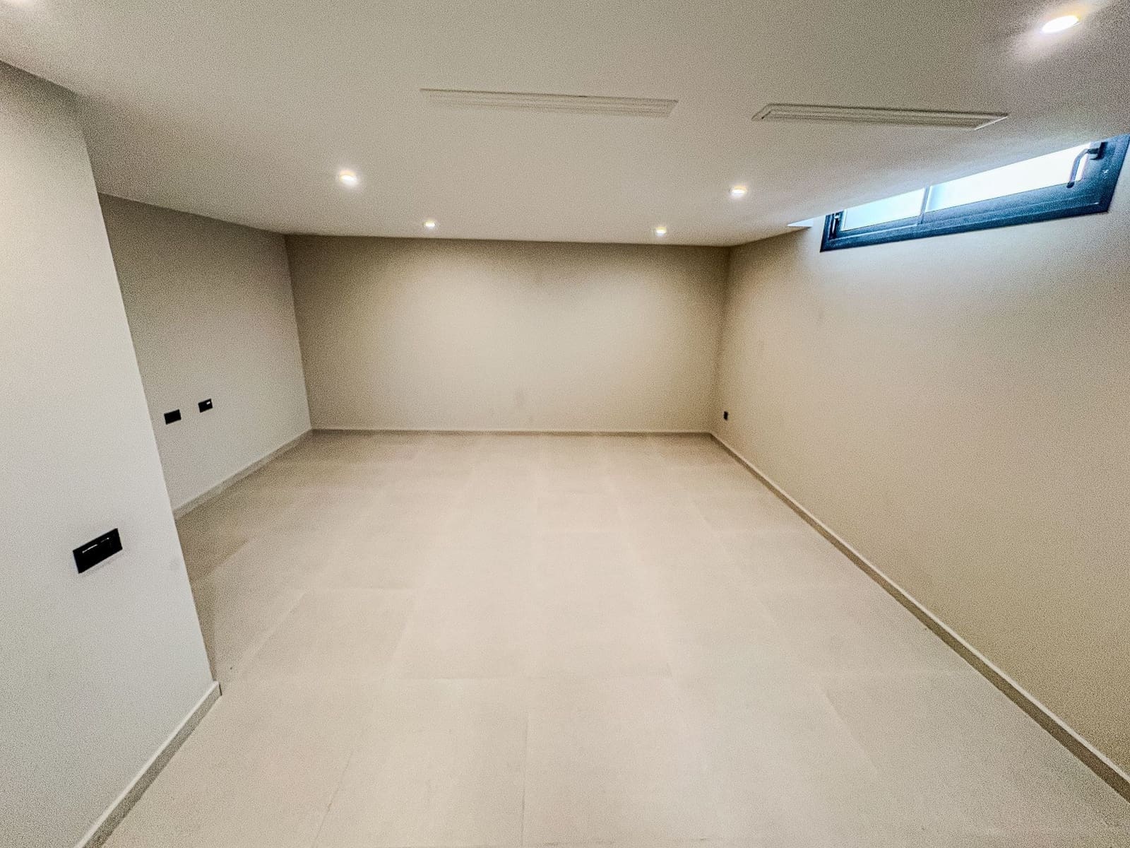 5 makuuhuone Huvila myytävänä paikassa Algorfa - 575 000 € (Ref: 9433009)