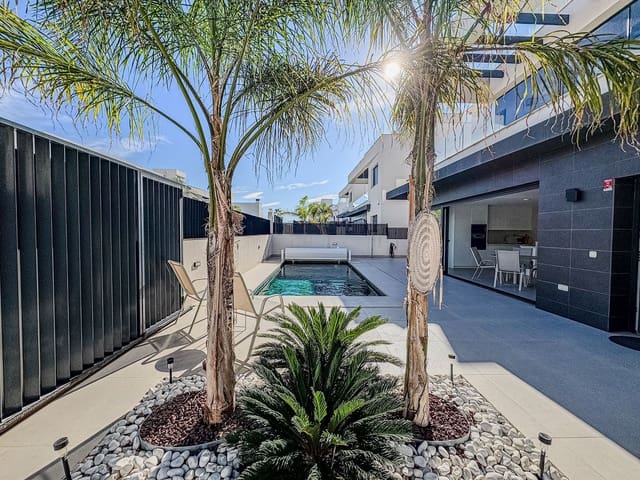 5 makuuhuone Huvila myytävänä paikassa Algorfa - 575 000 € (Ref: 9433009)