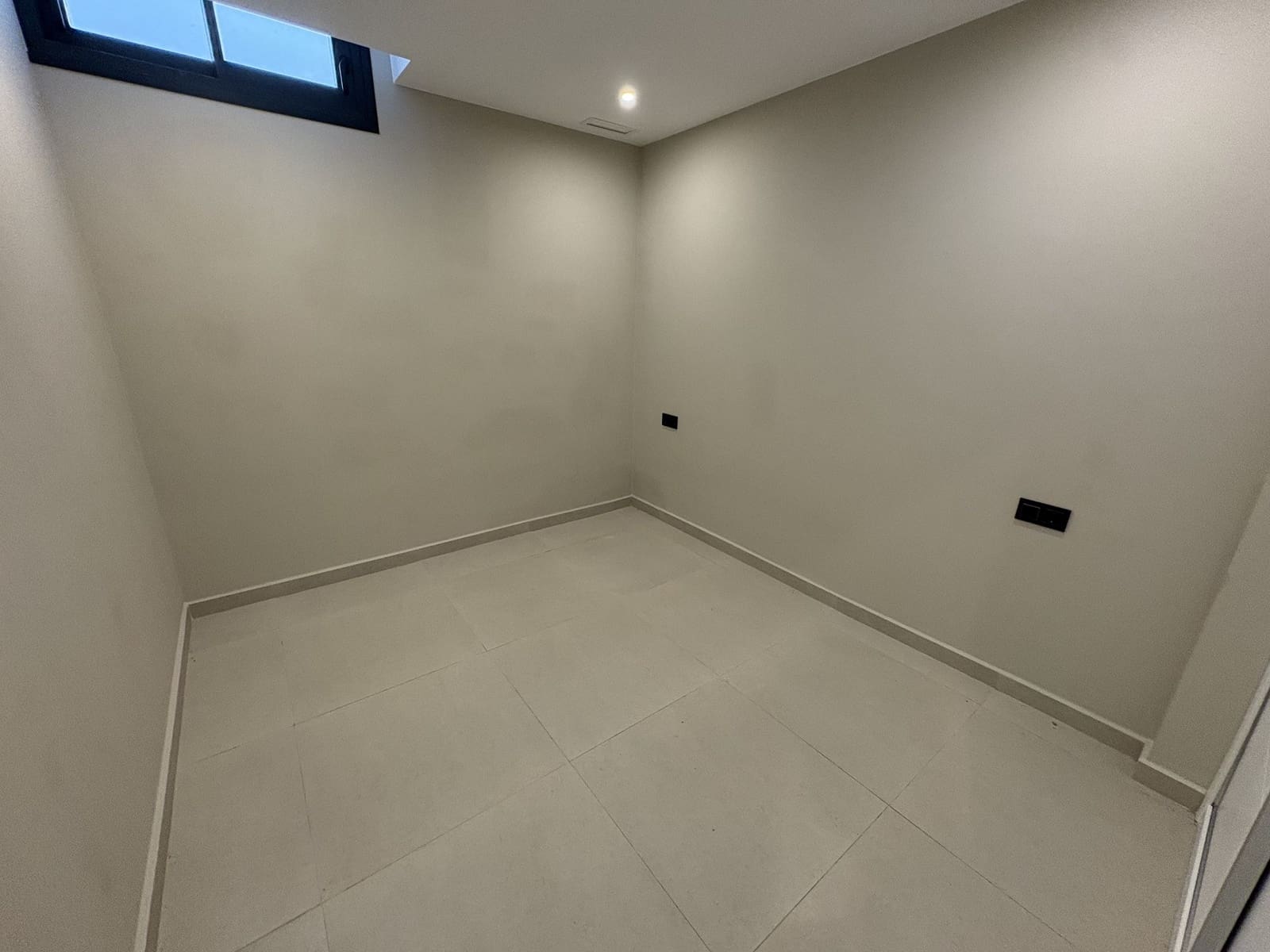 5 makuuhuone Huvila myytävänä paikassa Algorfa - 575 000 € (Ref: 9433009)