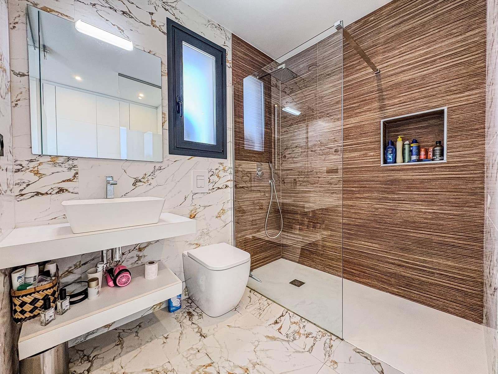 5 makuuhuone Huvila myytävänä paikassa Algorfa - 575 000 € (Ref: 9433009)