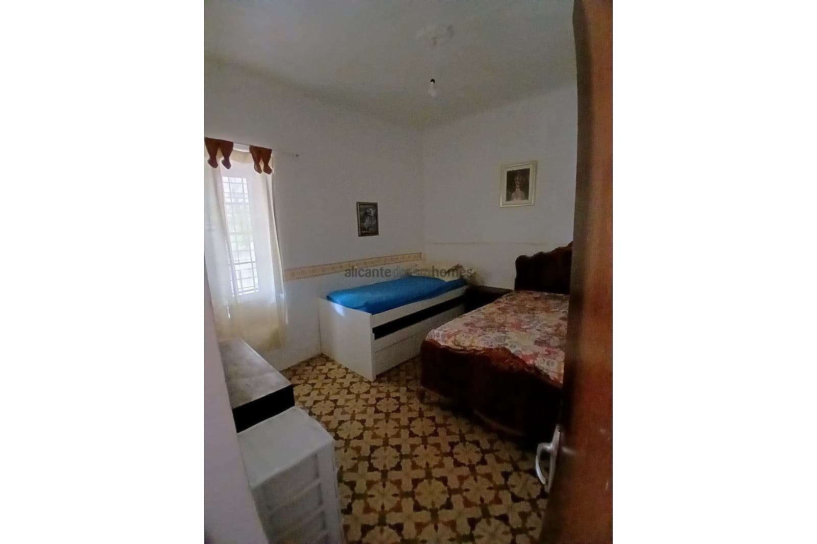 6 sovrum Finca/Hus på landet till salu i Caudete med pool garage - 199 950 € (Ref: 9439659)