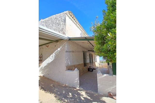 6 soveværelse Finca/Landehus til salg i Caudete med swimmingpool garage - € 199.950 (Ref: 9439659)