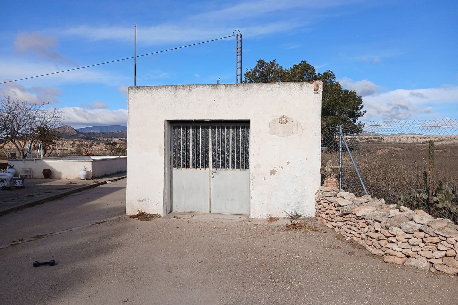 3 bedroom Finca/Country House for sale in Monovar / Monover with pool garage - € 200,000 (Ref: 9439662)