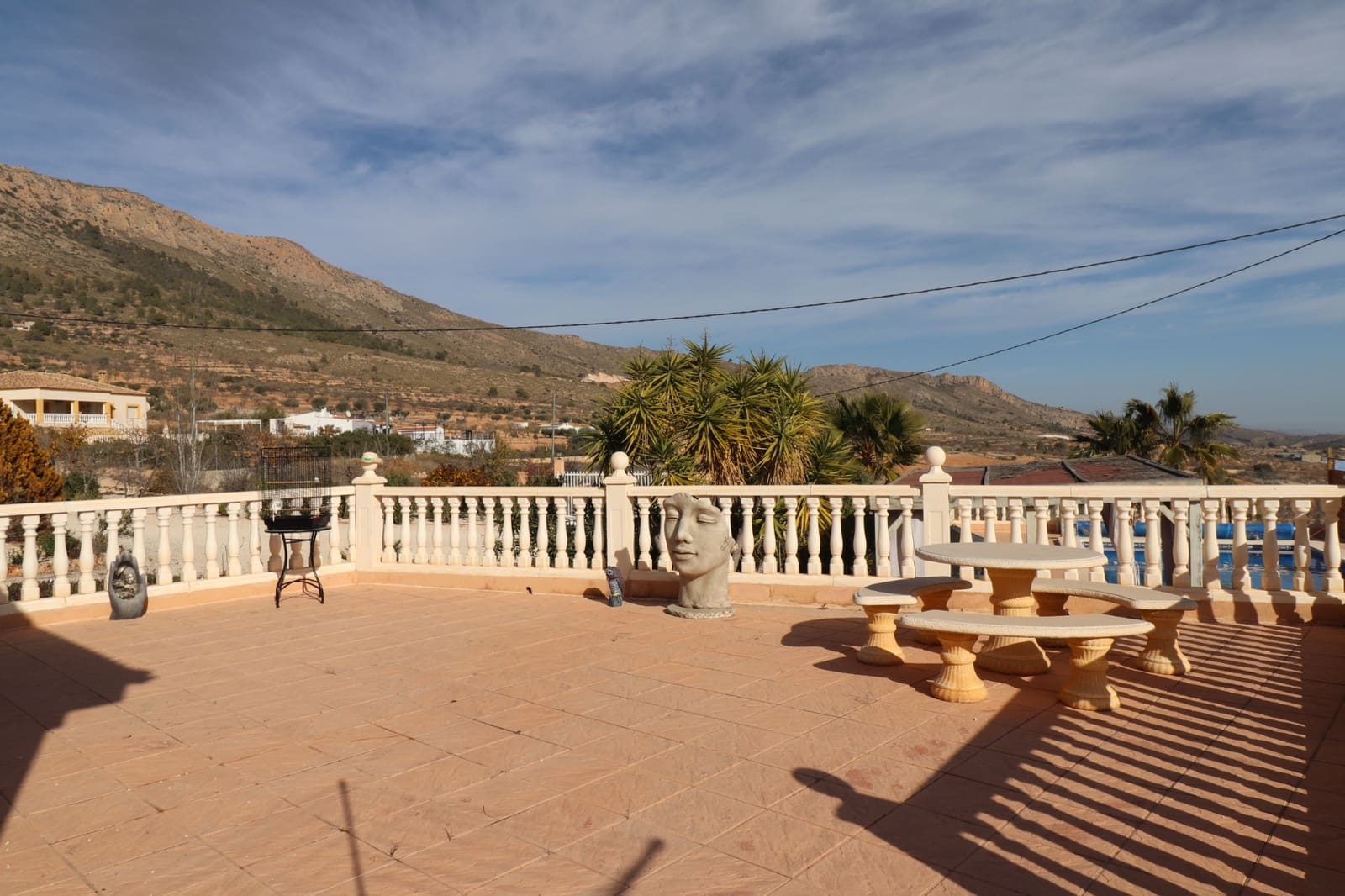 4 bedroom Villa for sale in La Romana with pool - € 379,000 (Ref: 9448554)