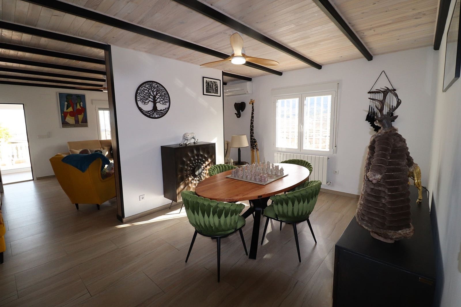 4 bedroom Villa for sale in La Romana with pool garage - € 379,000 (Ref: 9448555)