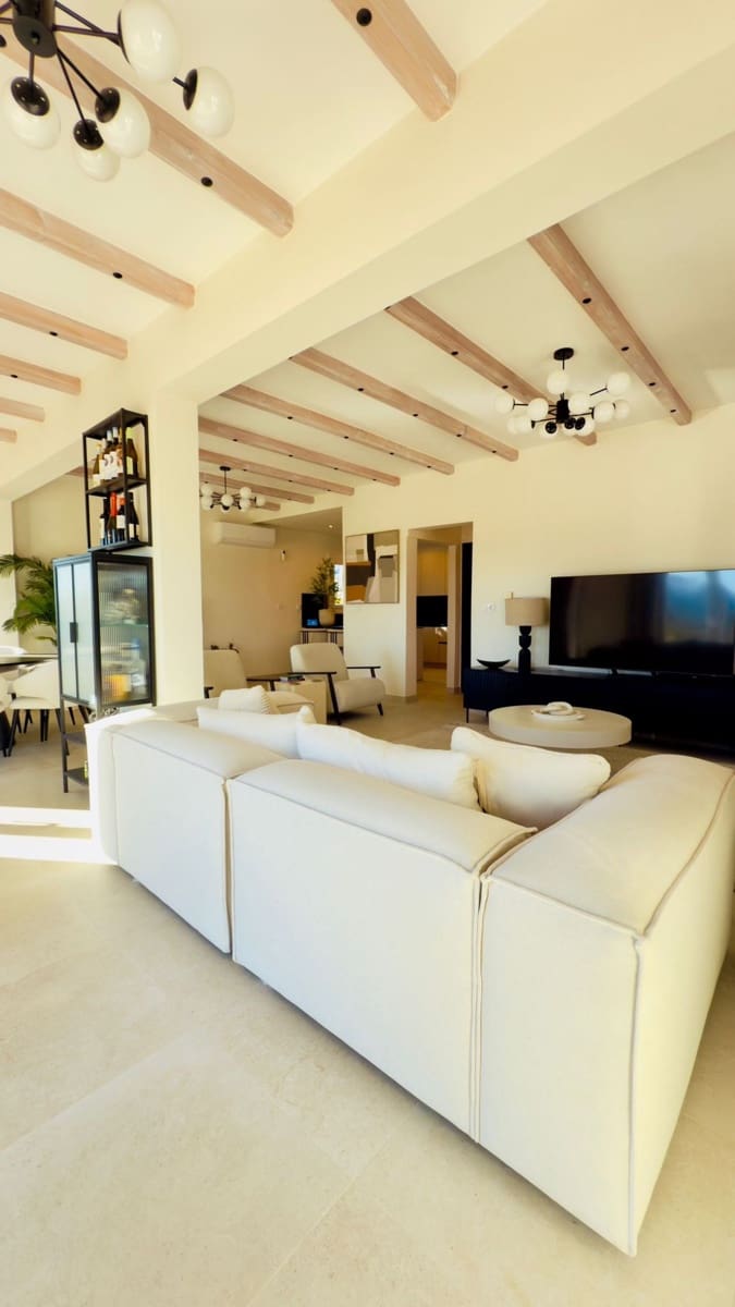 3 soveværelse Villa til salg i Monovar / Monover med swimmingpool - € 419.000 (Ref: 9450114)