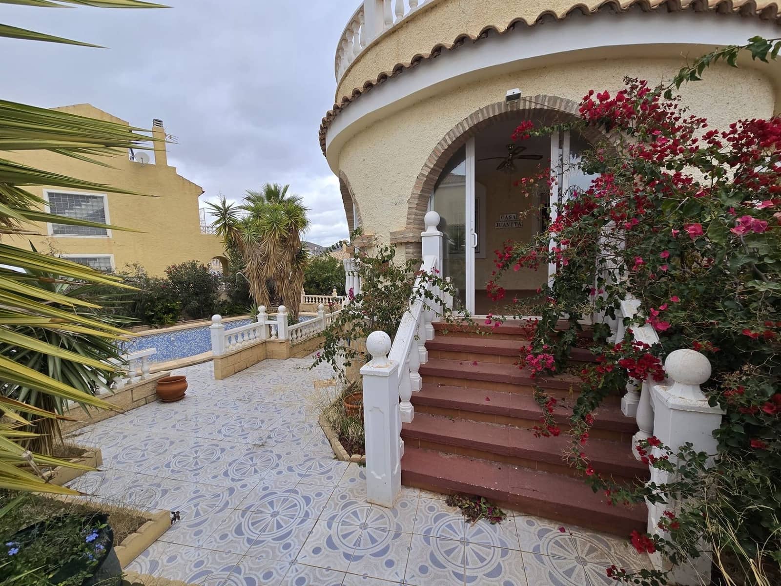 5 sypialnia Willa na sprzedaż w Monforte del Cid z basenem - 350 000 € (Ref: 9461046)