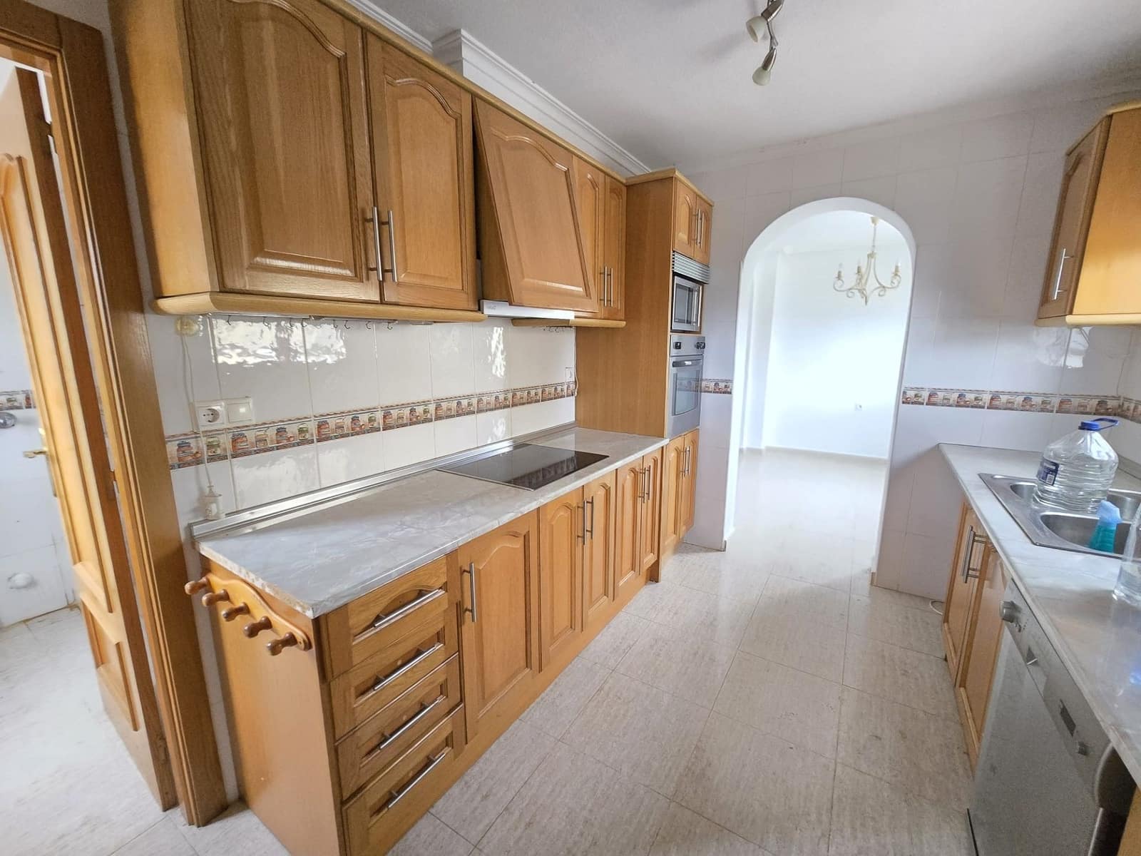 5 sypialnia Willa na sprzedaż w Monforte del Cid z basenem - 350 000 € (Ref: 9461046)