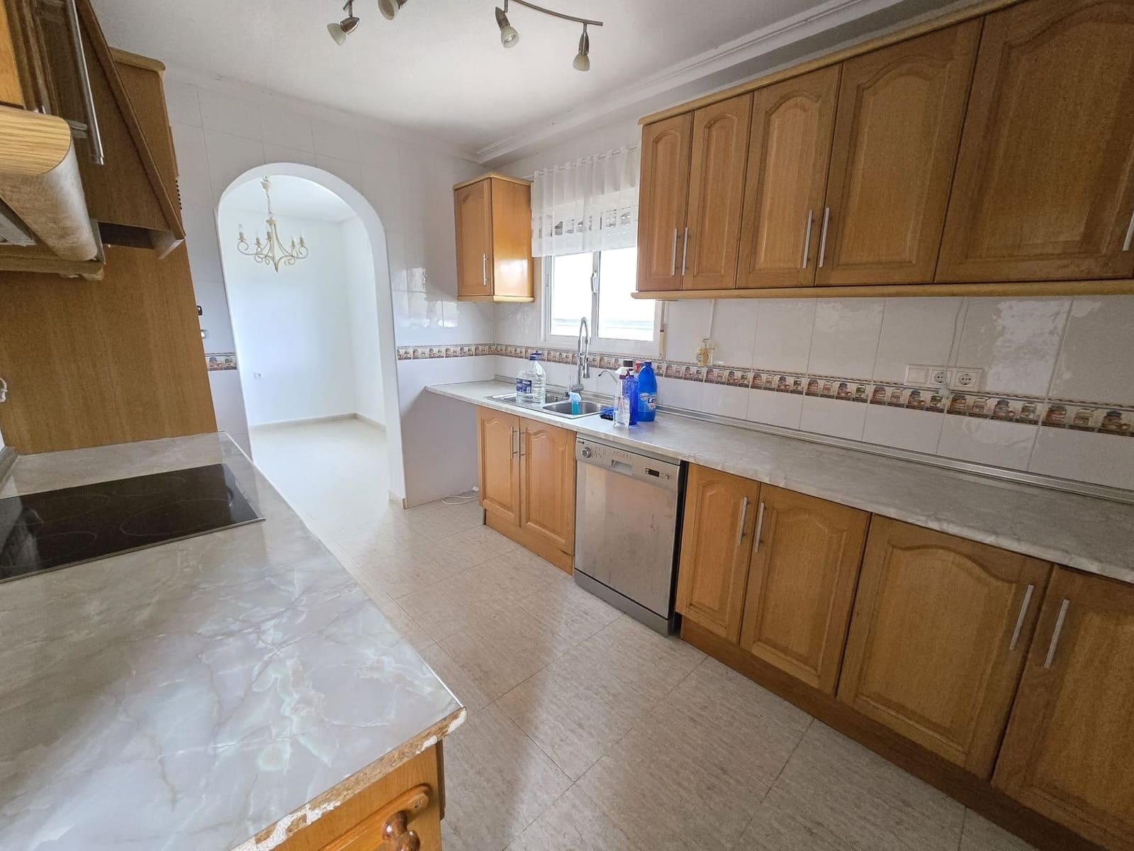 5 sypialnia Willa na sprzedaż w Monforte del Cid z basenem - 350 000 € (Ref: 9461046)