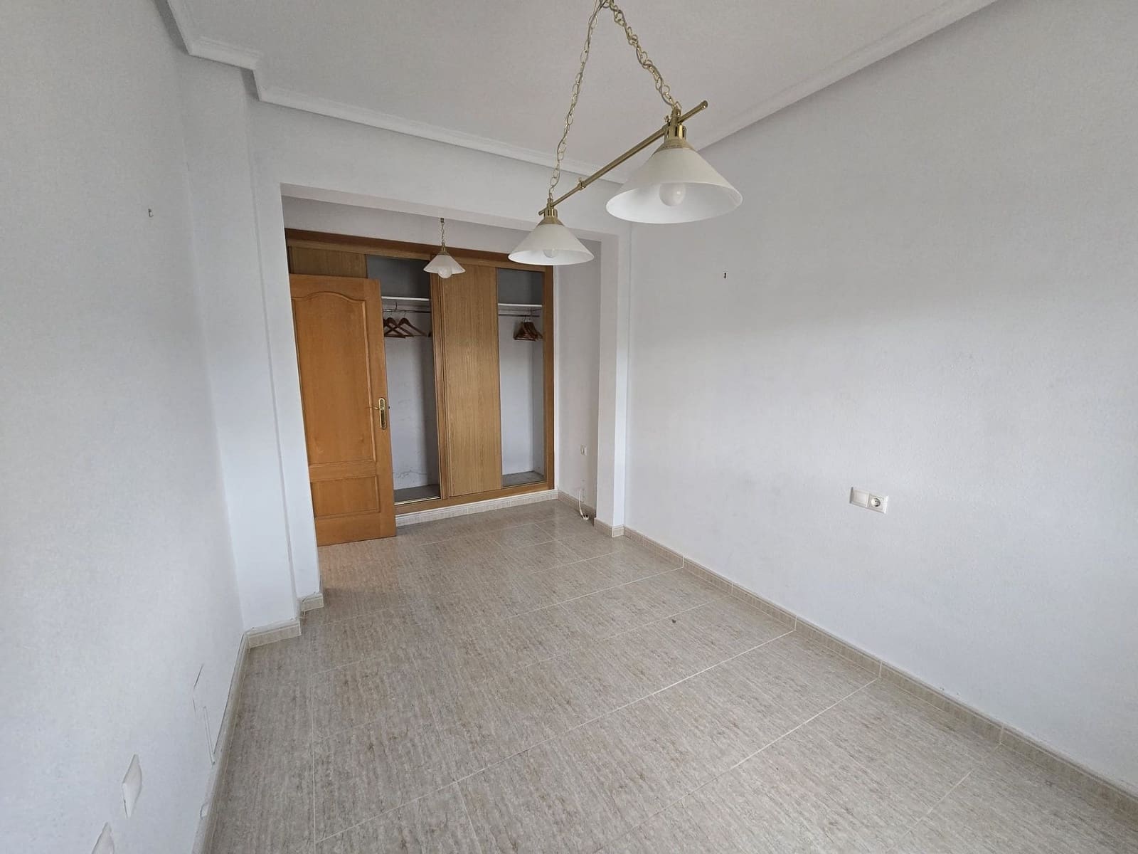 5 sypialnia Willa na sprzedaż w Monforte del Cid z basenem - 350 000 € (Ref: 9461046)