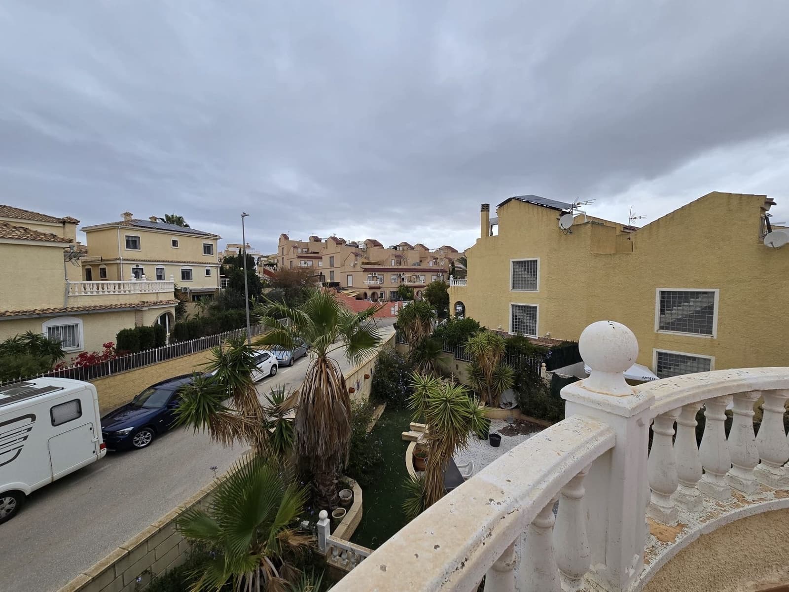 5 sypialnia Willa na sprzedaż w Monforte del Cid z basenem - 350 000 € (Ref: 9461046)