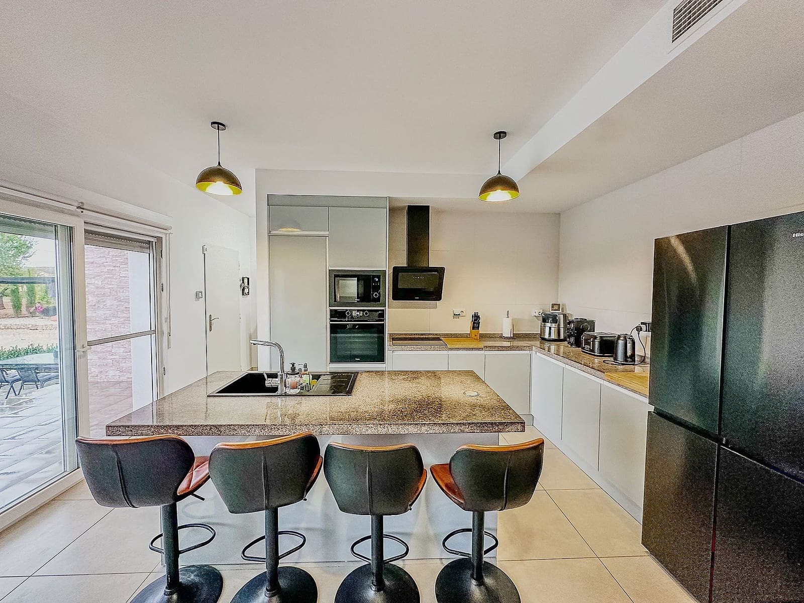 3 quarto Moradia para venda em Pinoso com piscina - 279 995 € (Ref: 9461049)