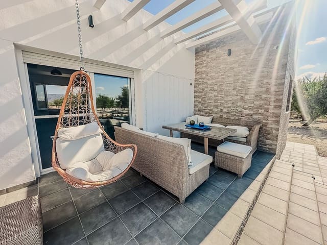 3 quarto Moradia para venda em Pinoso com piscina - 279 995 € (Ref: 9461049)