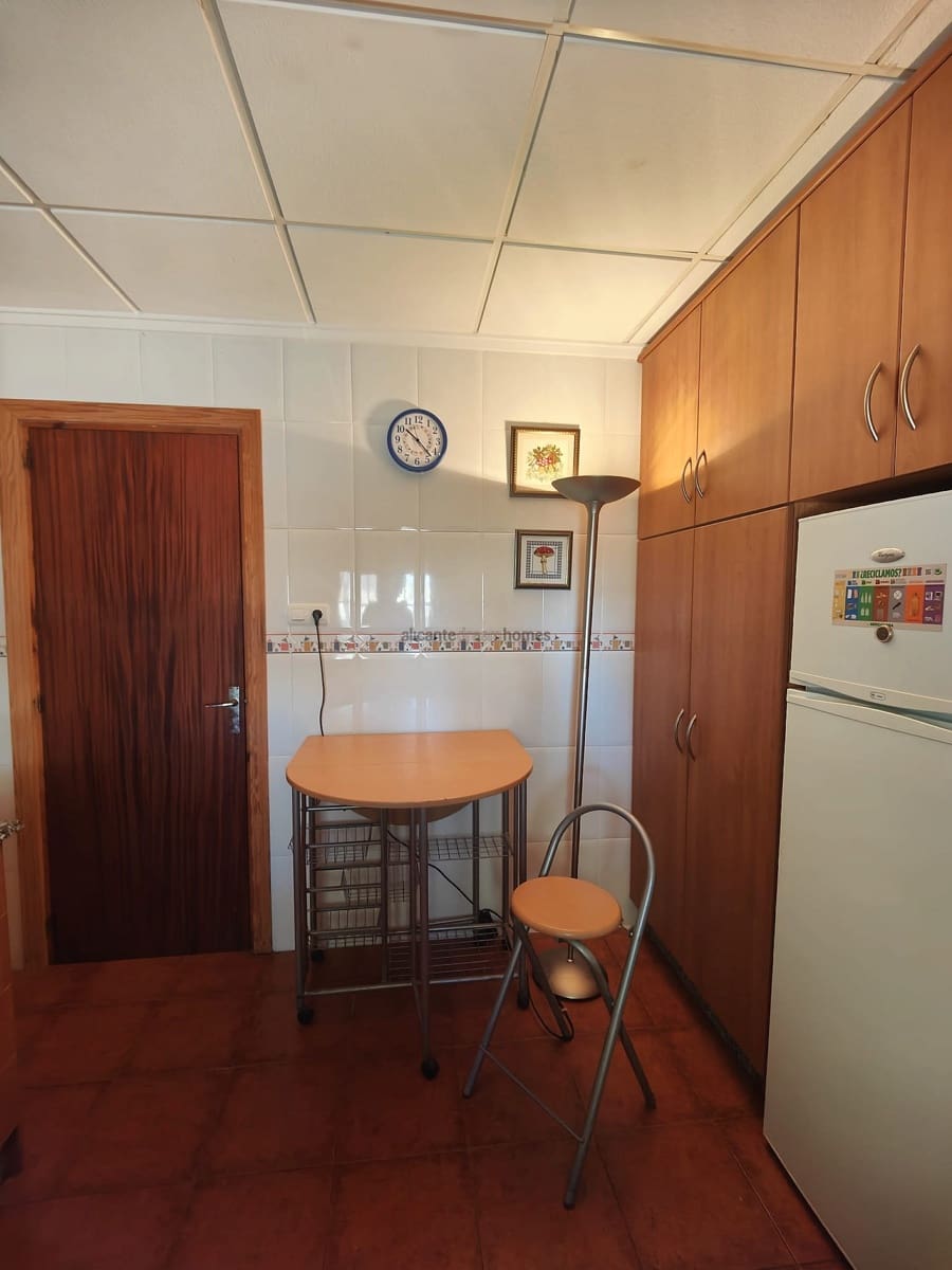 3 soverom Finca/Herregård til salgs i Yecla med svømmebasseng garasje - € 210 000 (Ref: 9468089)