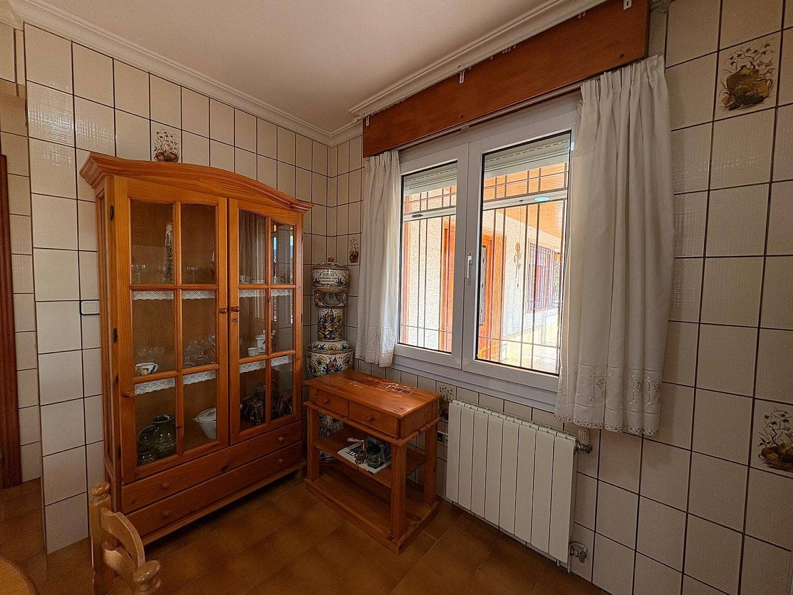 3 camera da letto Villa in vendita in Sax con piscina garage - 575.000 € (Rif: 9472003)