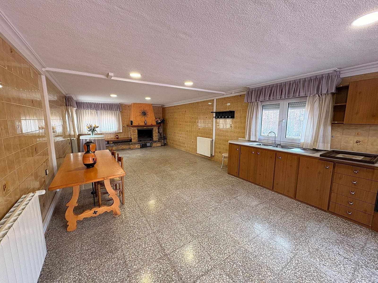 3 camera da letto Villa in vendita in Sax con piscina garage - 575.000 € (Rif: 9472003)
