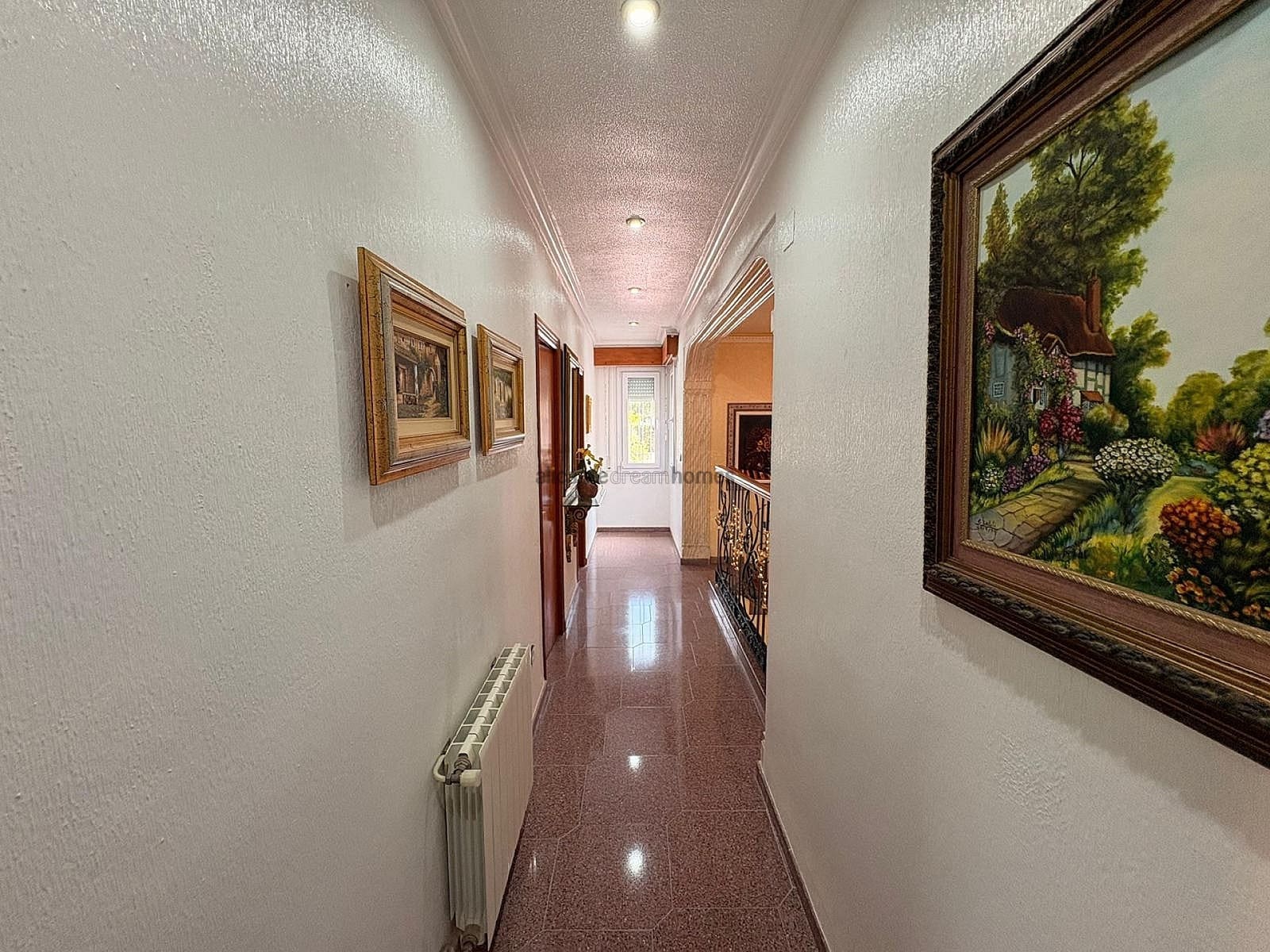 3 soveværelse Villa til salg i Sax med swimmingpool garage - € 575.000 (Ref: 9472003)