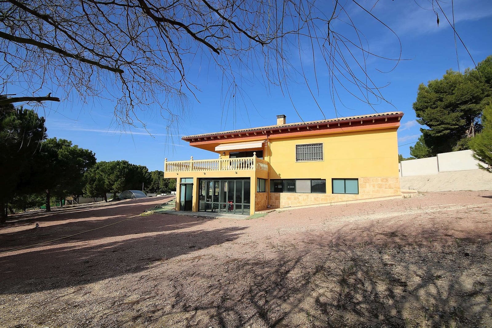 4 bedroom Villa for sale in Petrel / Petrer - € 775,000 (Ref: 9475120)