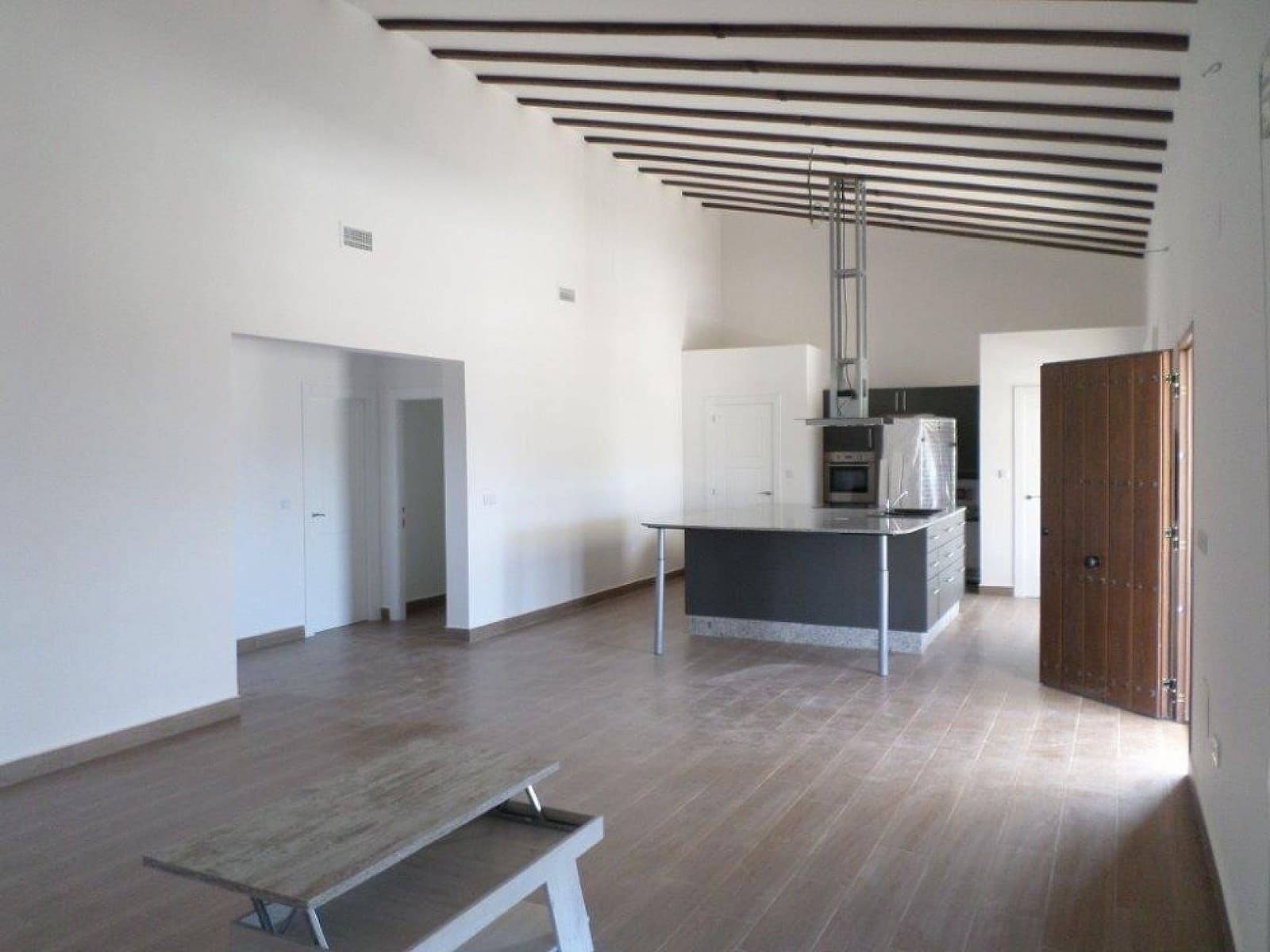 5 bedroom Villa for sale in La Romana - € 405,000 (Ref: 9475125)