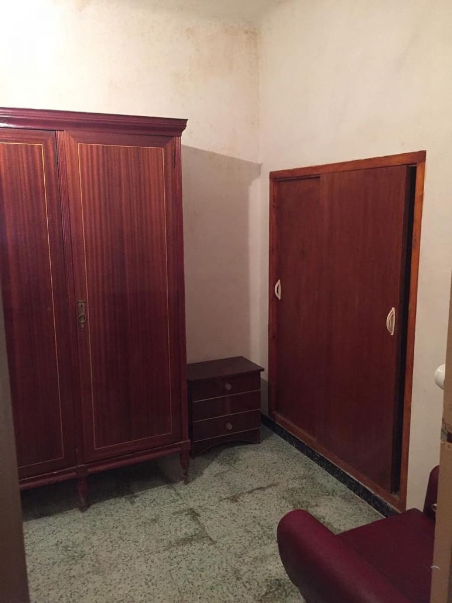 9 sypialnia Willa na sprzedaż w Monovar / Monover - 209 995 € (Ref: 9475133)