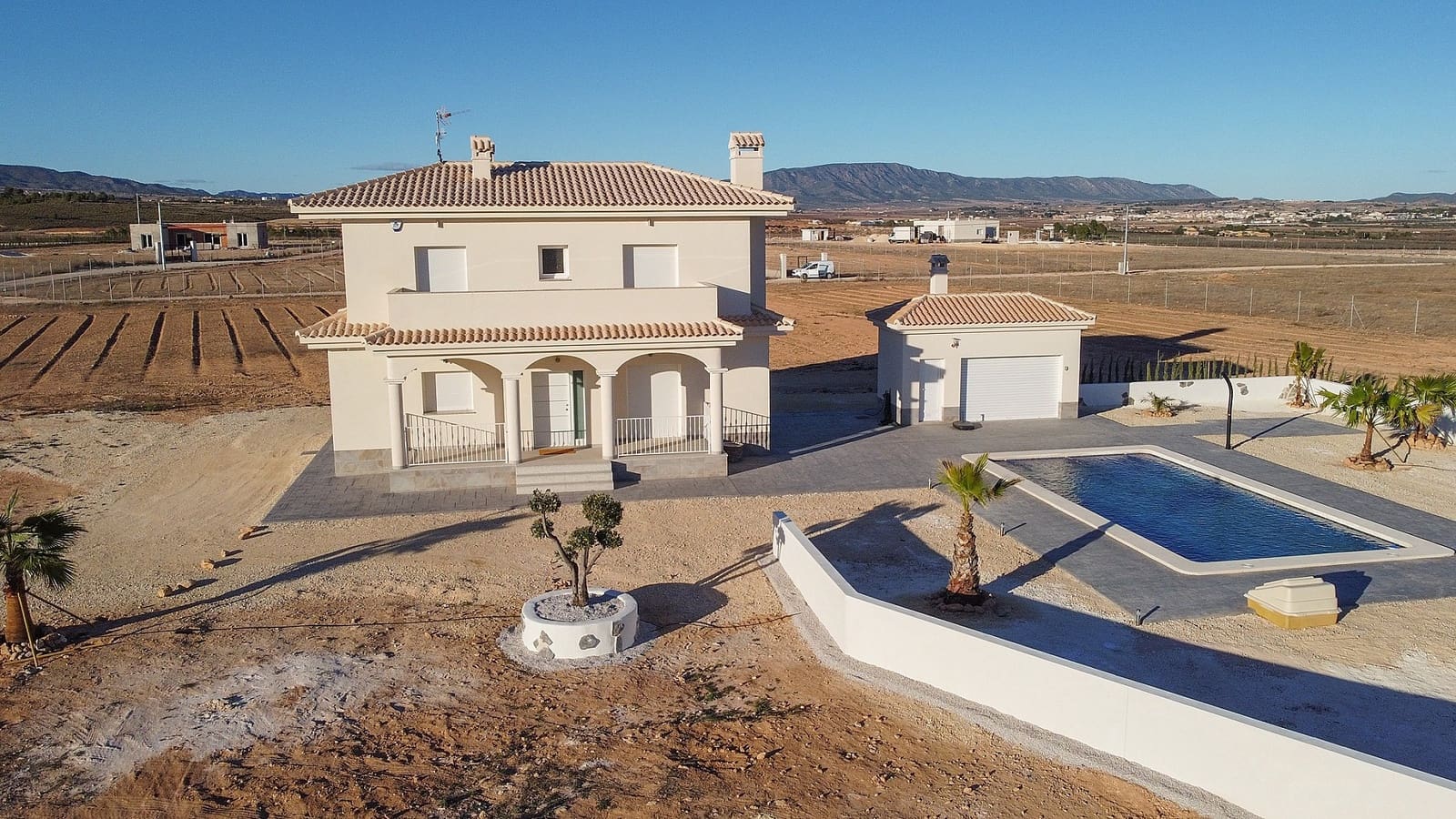 3 bedroom Villa for sale in Pinoso - € 337,000 (Ref: 9475148)