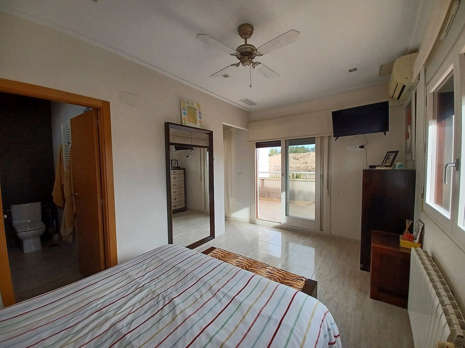 4 bedroom Villa for sale in Monovar / Monover - € 339,950 (Ref: 9475149)