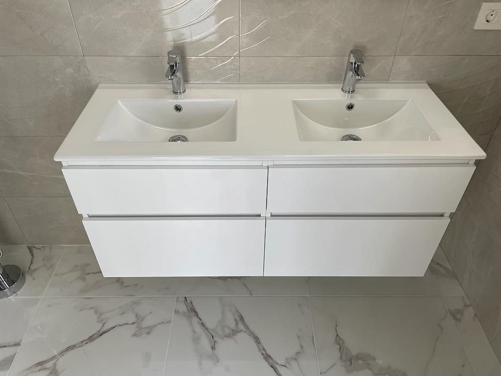 4 bedroom Villa for sale in Pinoso - € 611,000 (Ref: 9475150)