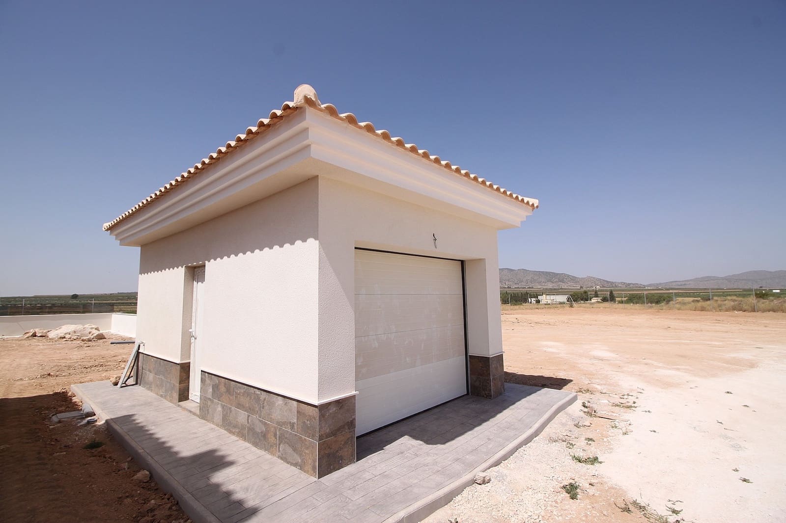 4 bedroom Villa for sale in Pinoso - € 449,000 (Ref: 9475151)