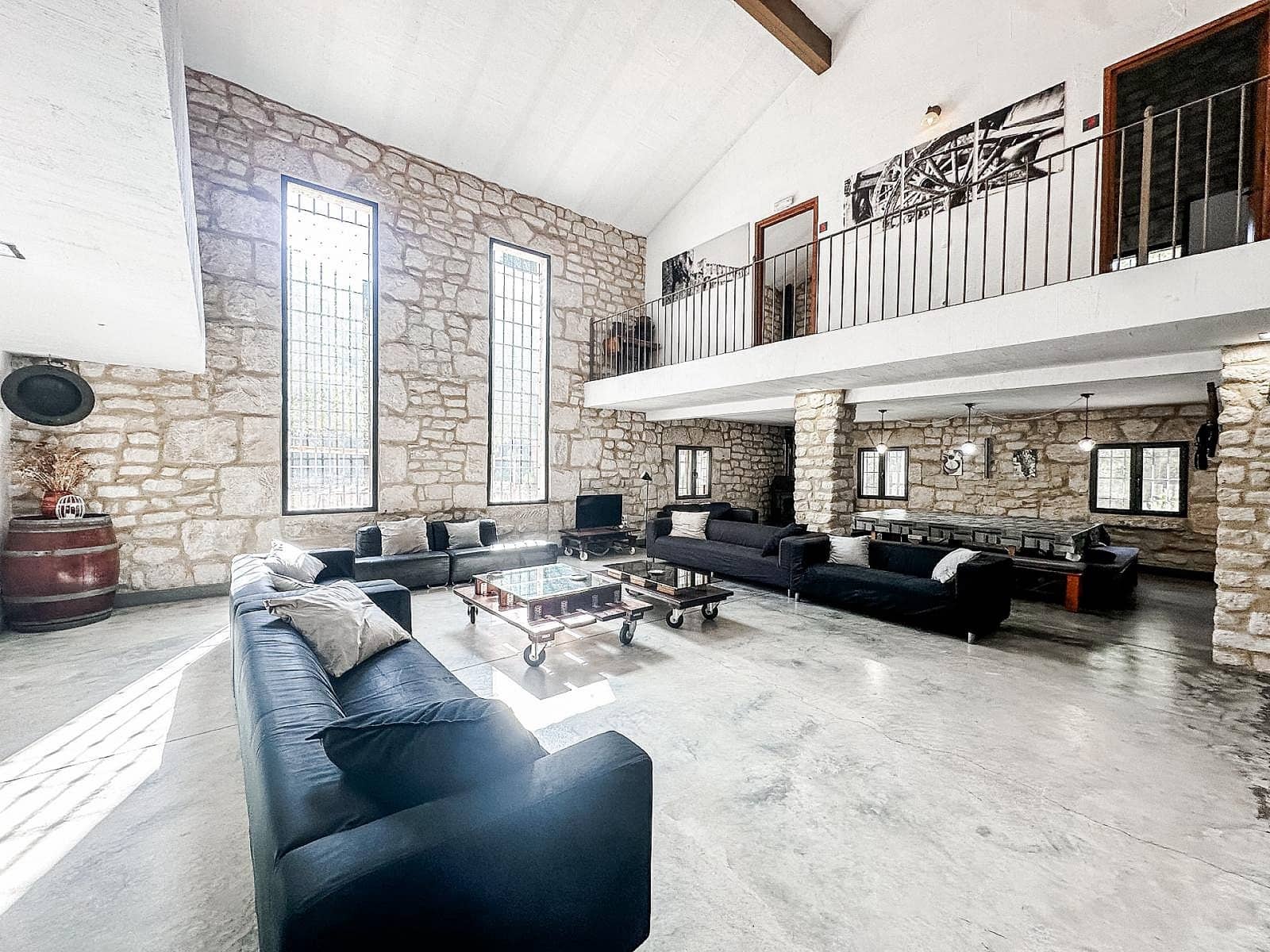 9 bedroom Villa for sale in Biar - € 1,000,000 (Ref: 9475156)