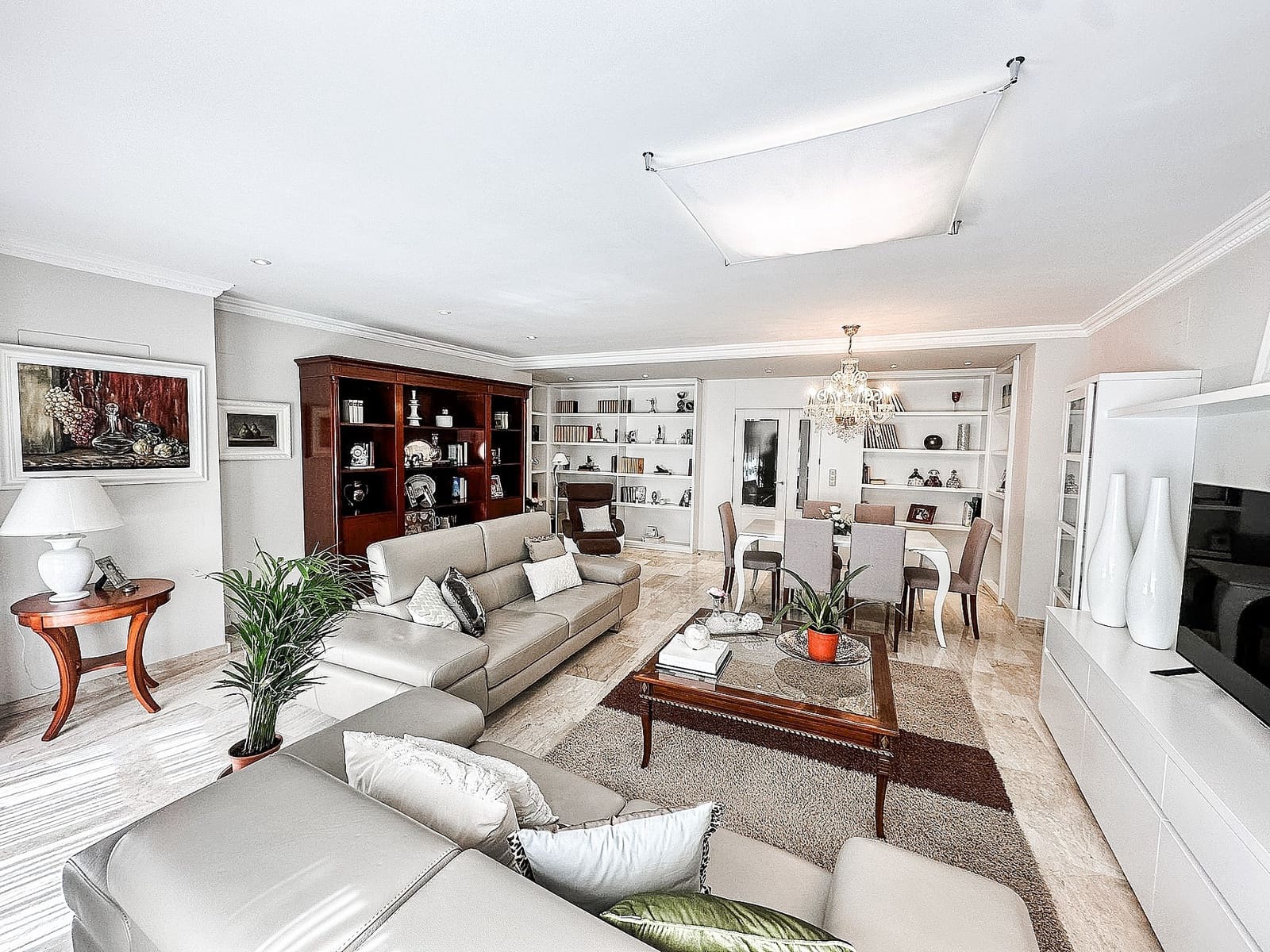 5 bedroom Townhouse for sale in Almansa - € 345,000 (Ref: 9475157)