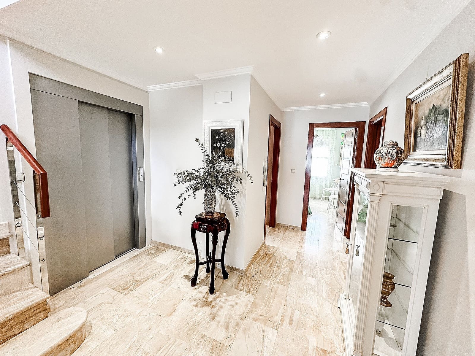 5 bedroom Townhouse for sale in Almansa - € 345,000 (Ref: 9475157)