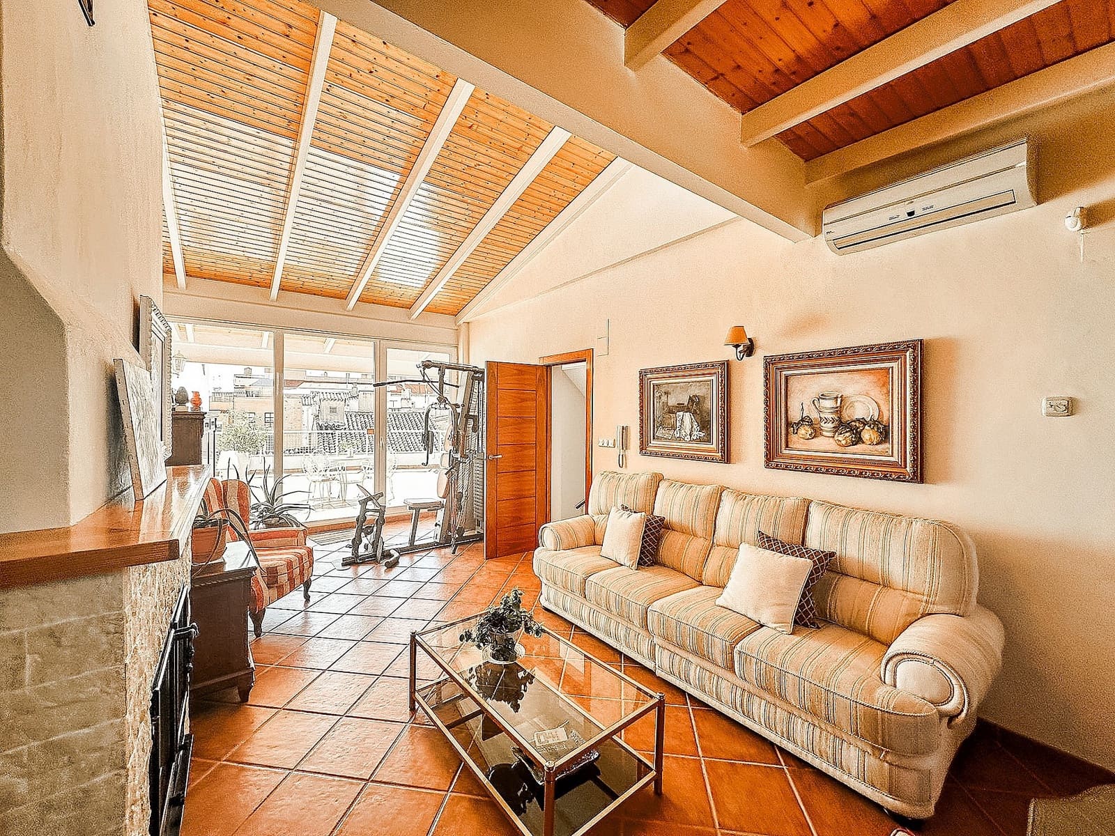 5 bedroom Townhouse for sale in Almansa - € 345,000 (Ref: 9475157)