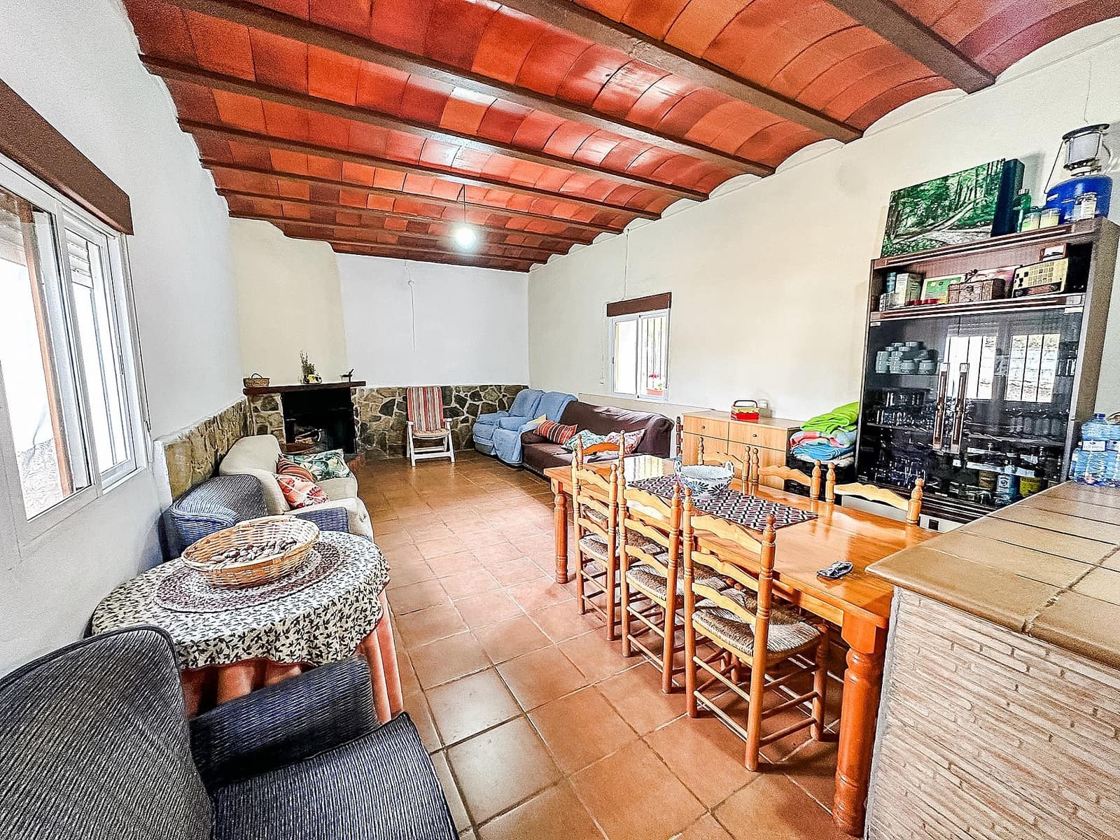 Finca/Country House for sale in Almansa - € 140,000 (Ref: 9475161)