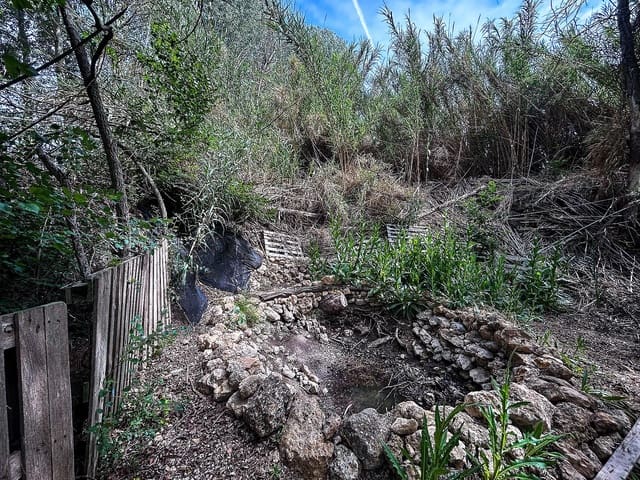 Finca/Landehus til salg i Almansa - € 140.000 (Ref: 9475161)