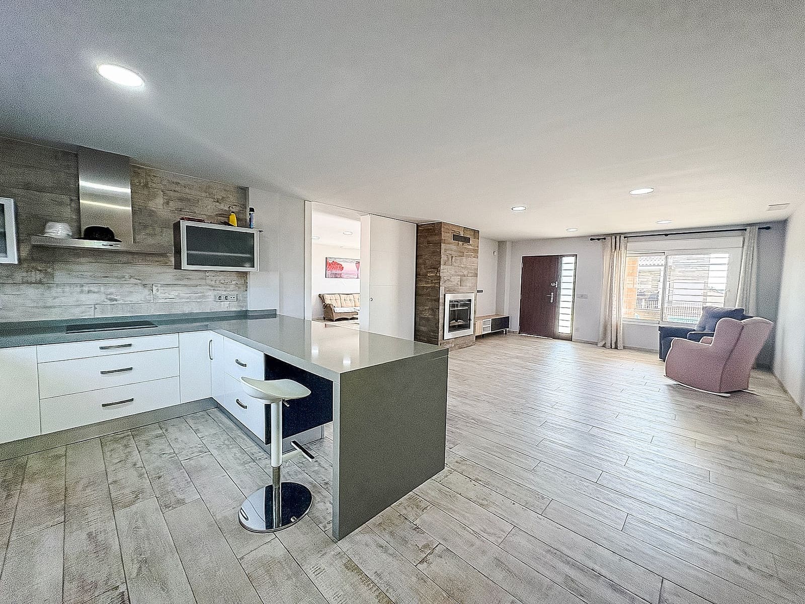 8 bedroom Villa for sale in Crevillente / Crevillent - € 680,000 (Ref: 9475178)