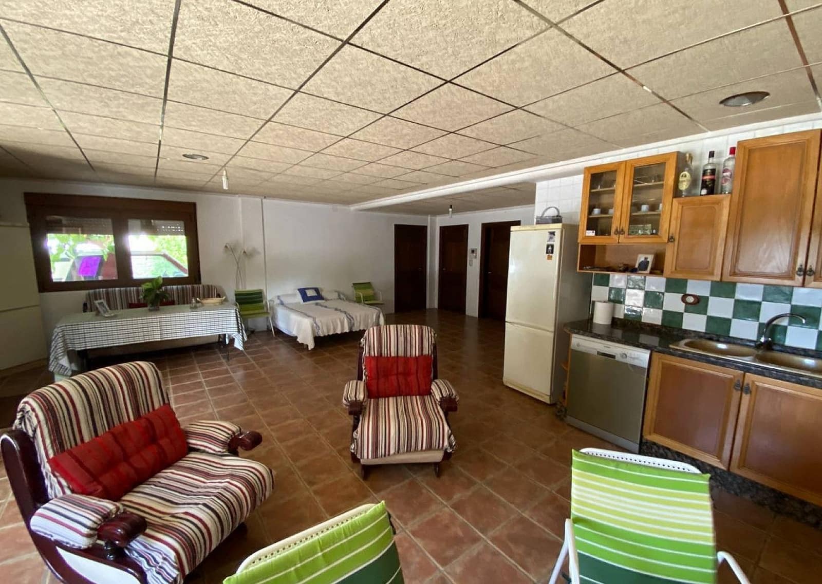 5 slaapkamer Villa te koop in Villena met zwembad garage - € 425.000 (Ref: 9475178)