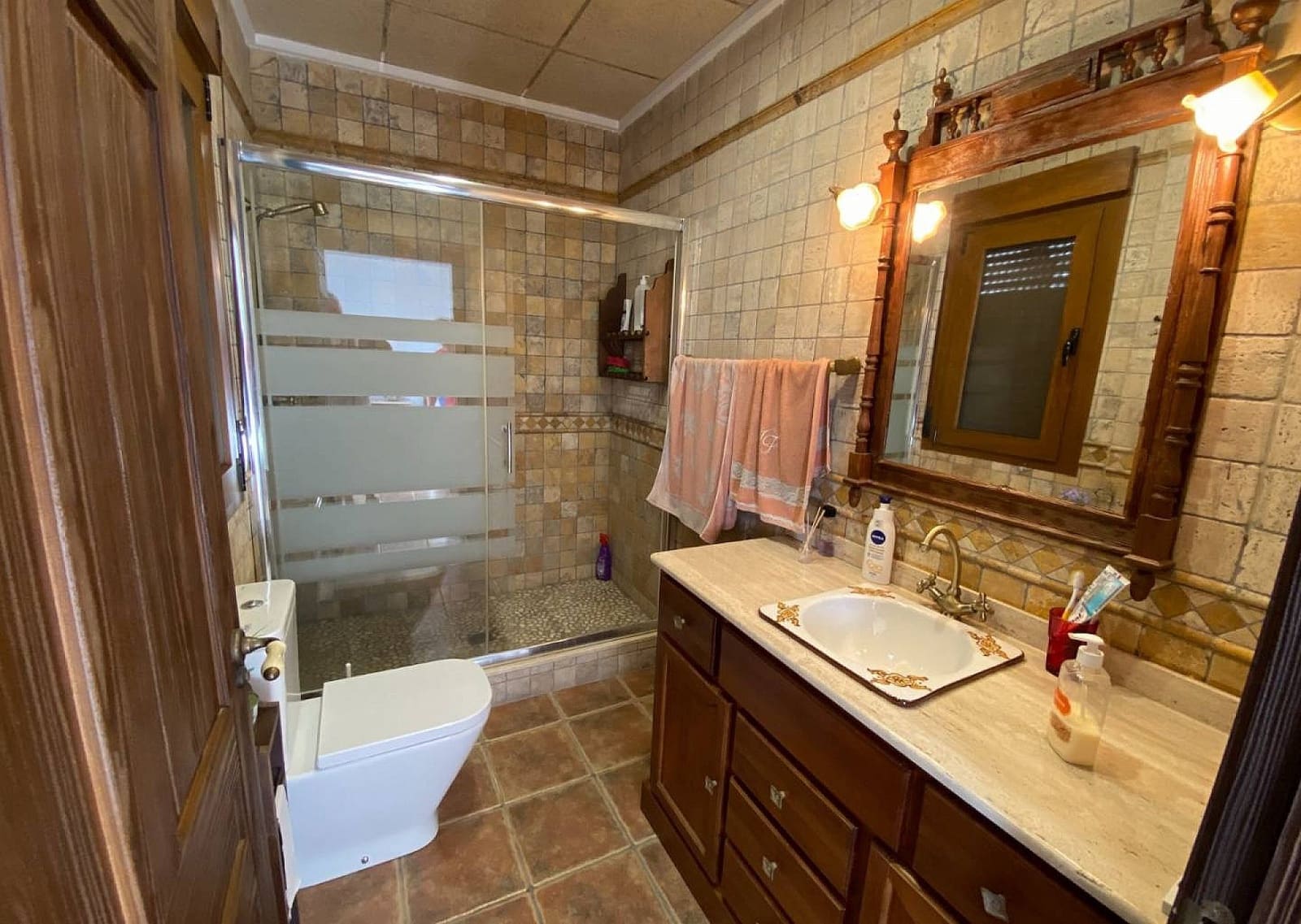 5 slaapkamer Villa te koop in Villena met zwembad garage - € 425.000 (Ref: 9475178)