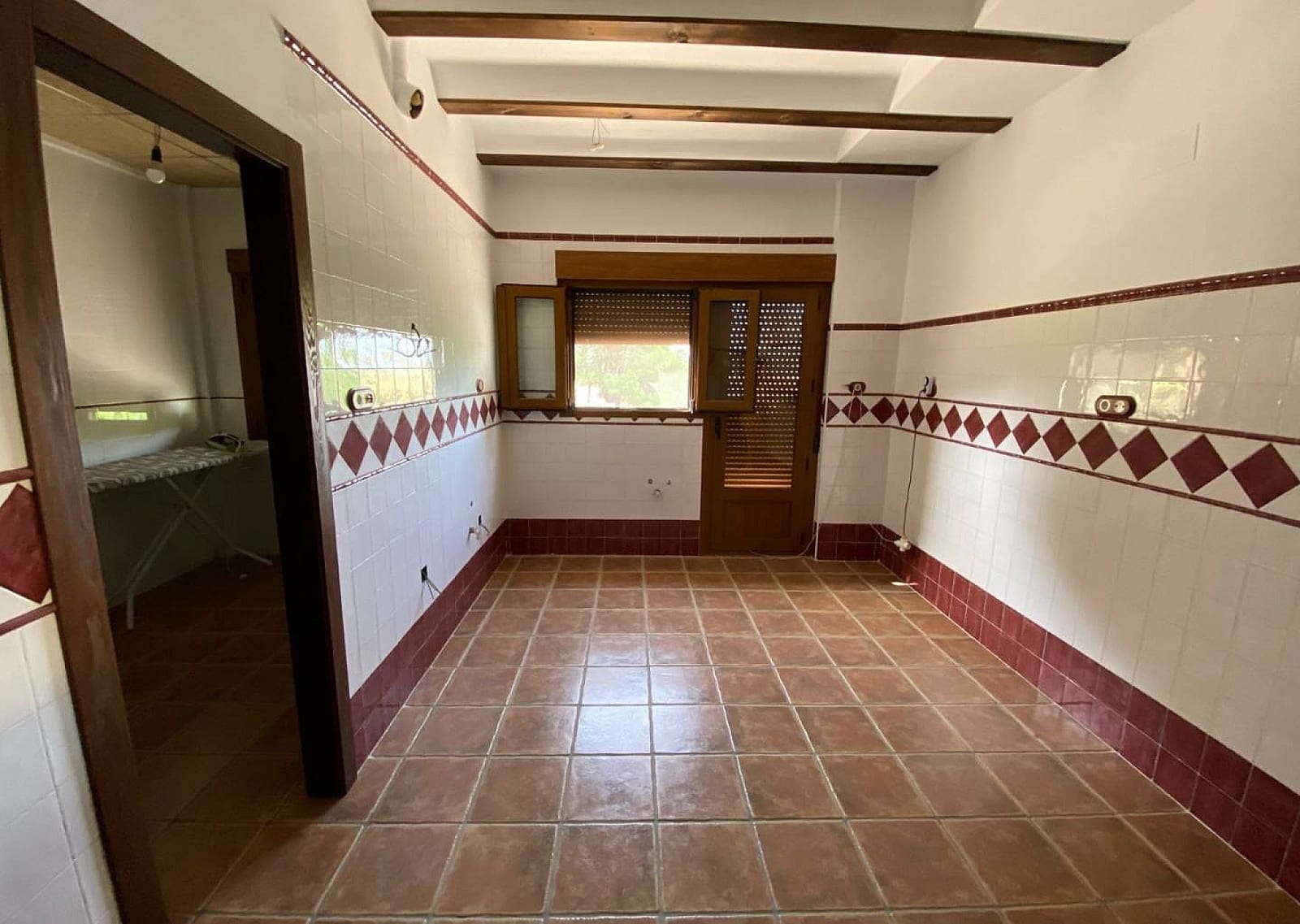 5 slaapkamer Villa te koop in Villena met zwembad garage - € 425.000 (Ref: 9475178)