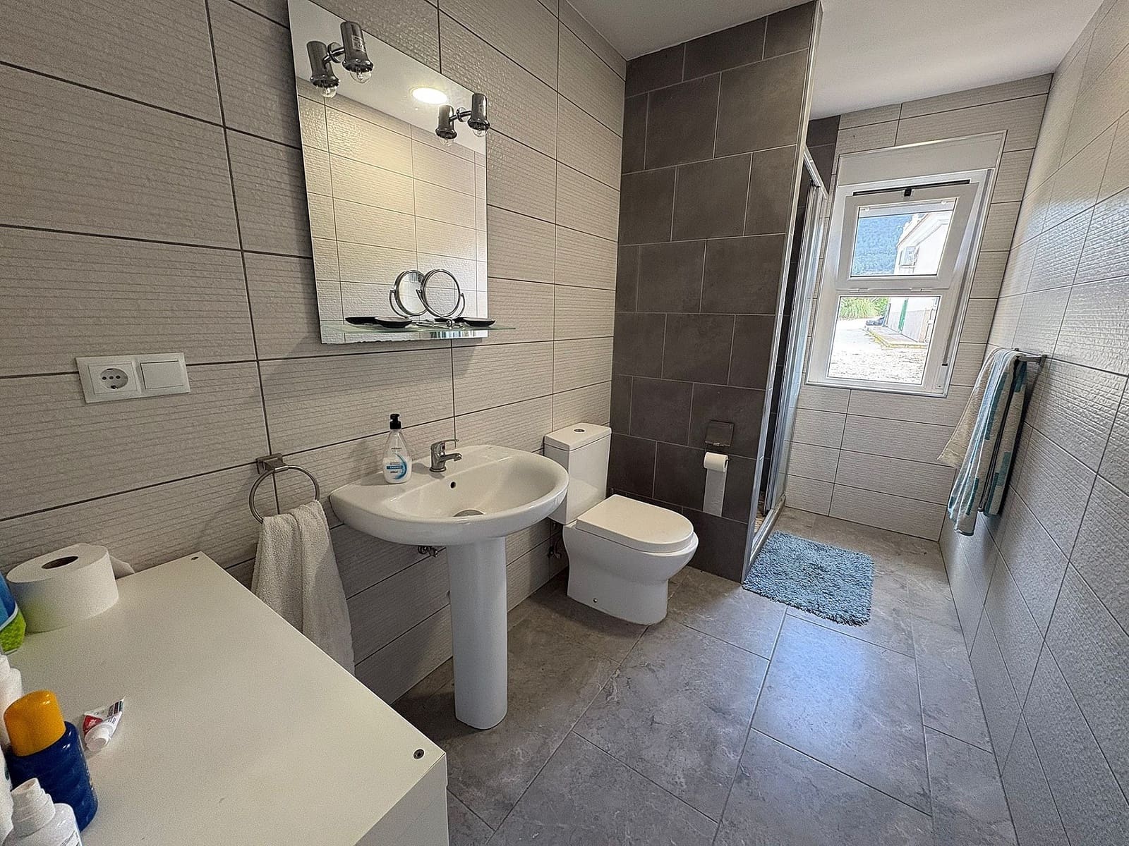 5 bedroom Villa for sale in Pinoso - € 349,995 (Ref: 9475179)