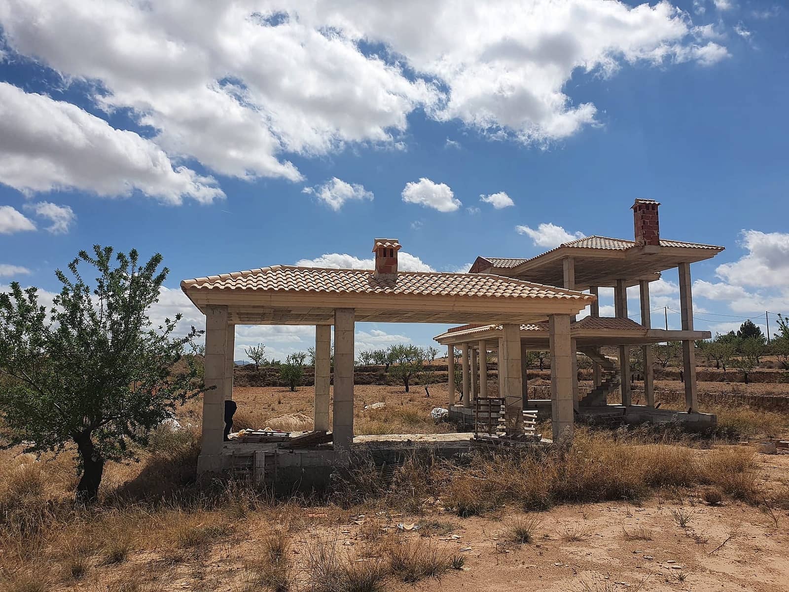 4 bedroom Villa for sale in Pinoso - € 159,995 (Ref: 9475183)