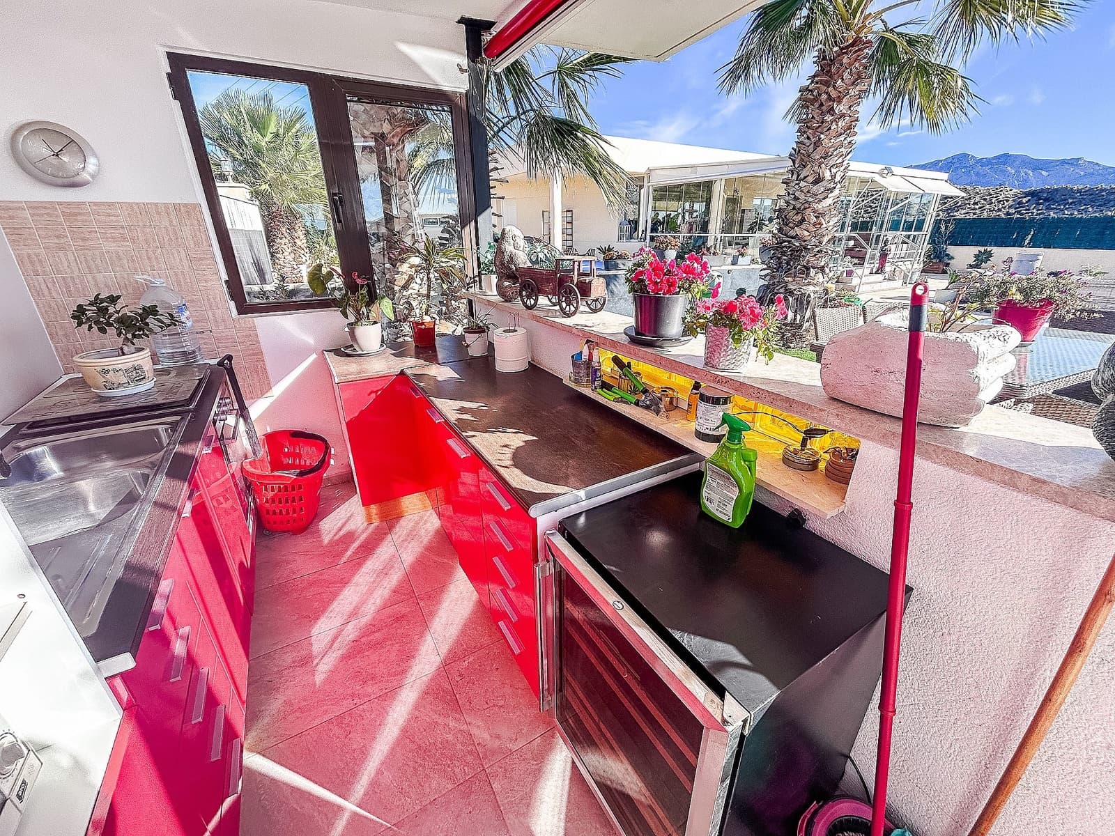 5 bedroom Villa for sale in Jijona / Xixona - € 549,000 (Ref: 9475184)