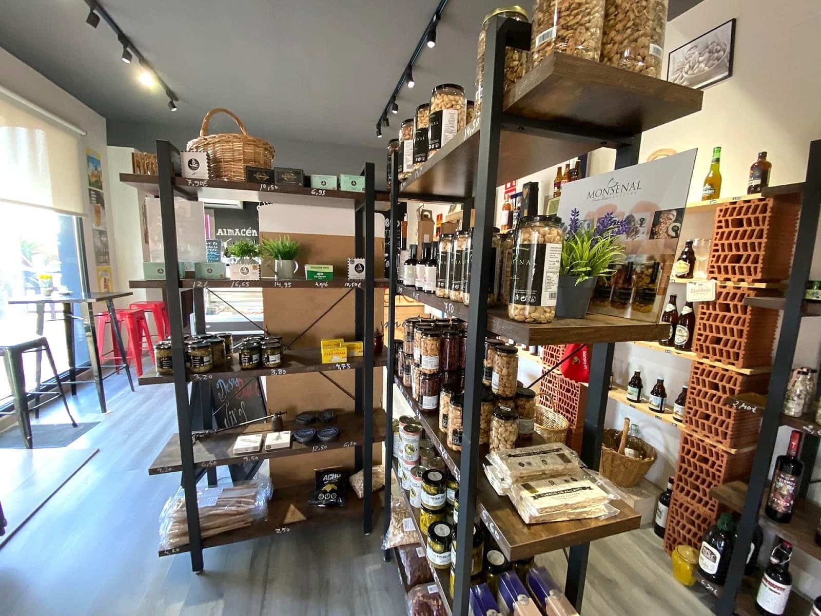 Entreprise à vendre à Pinoso - 40 000 € (Ref: 9475185)