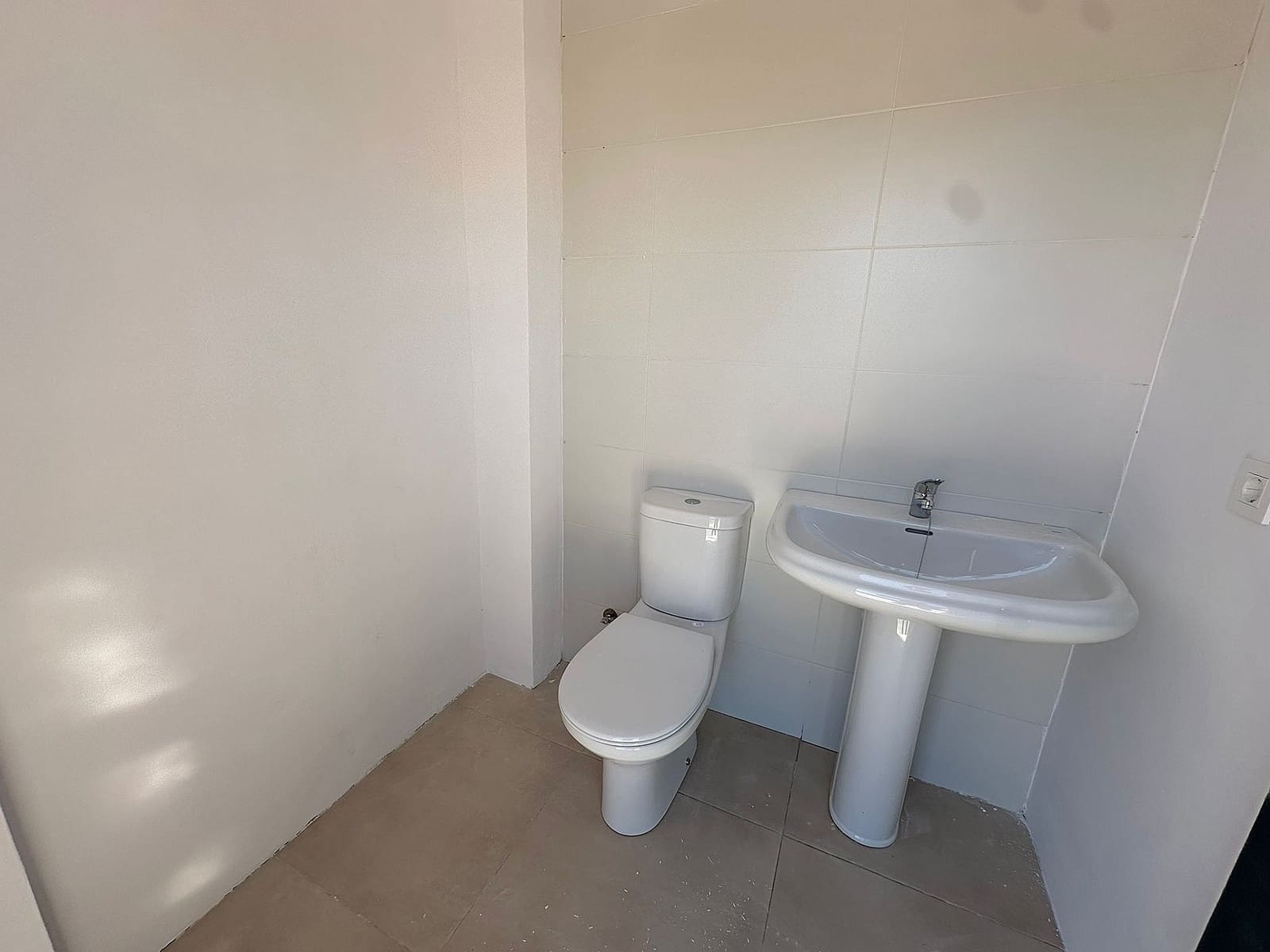 3 bedroom Villa for sale in El Canton - € 339,995 (Ref: 9475186)