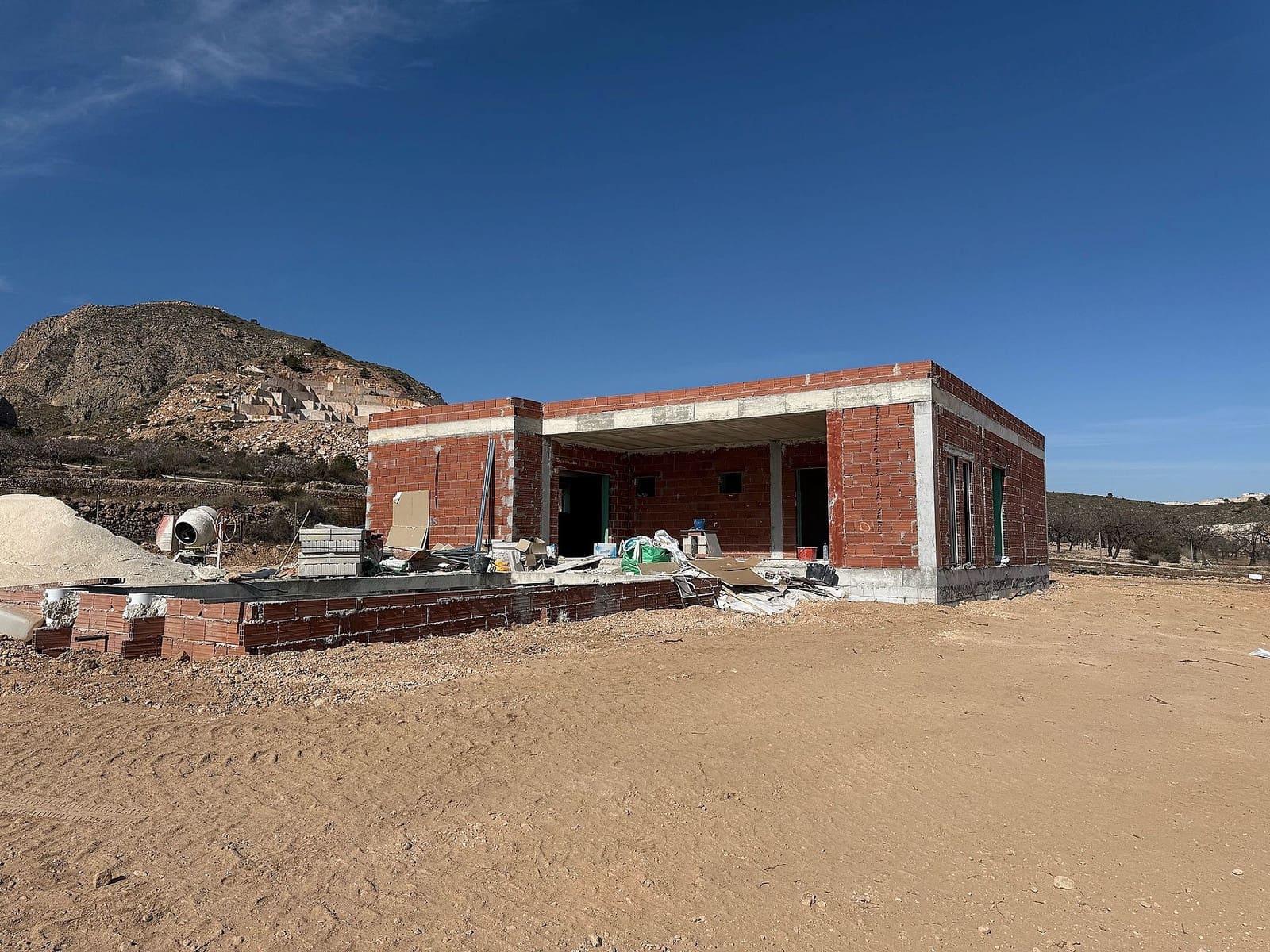 3 bedroom Villa for sale in El Canton - € 339,995 (Ref: 9475186)