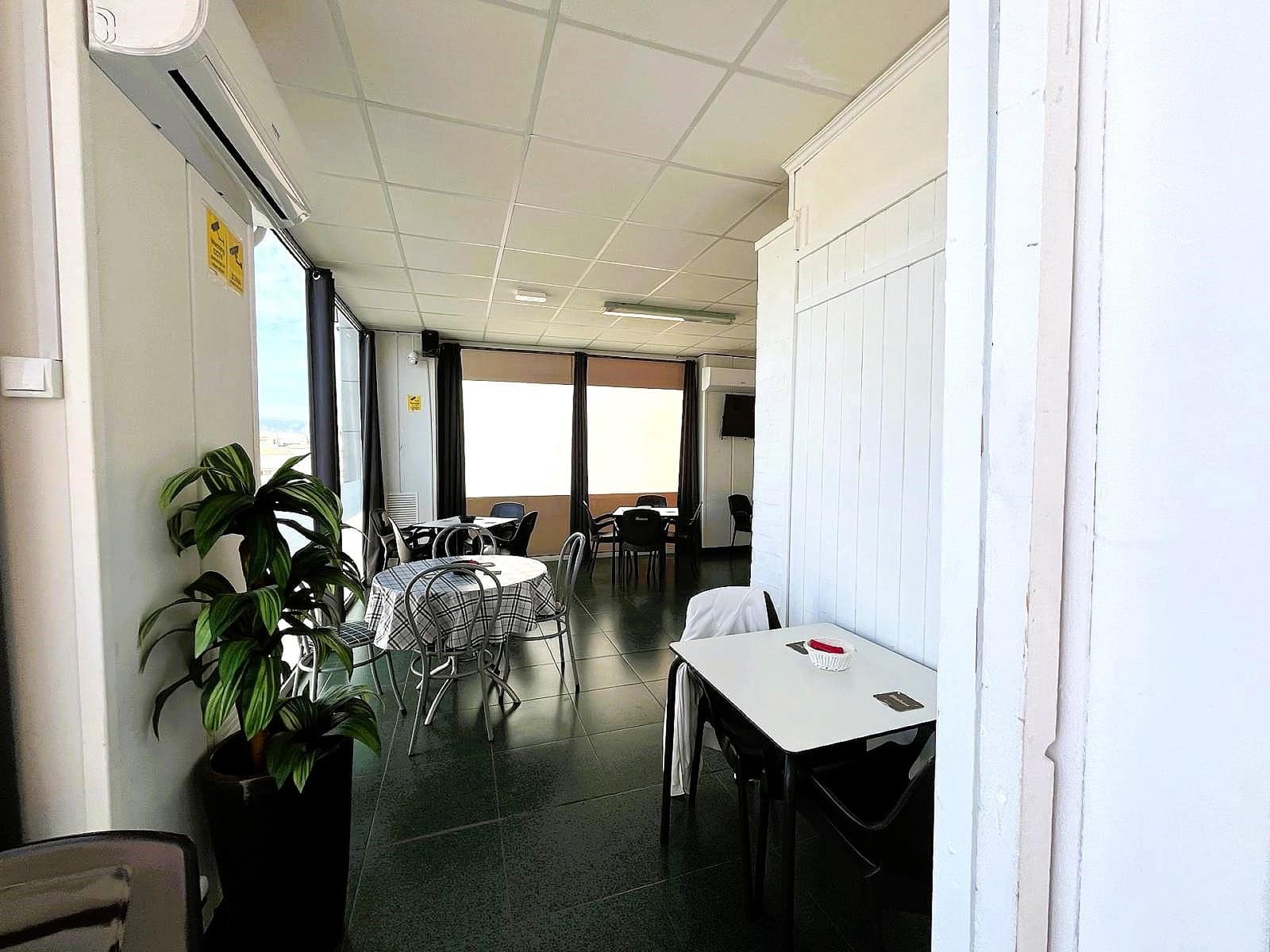 Yritys myytävänä paikassa Castalla - 225 000 € (Ref: 9475193)