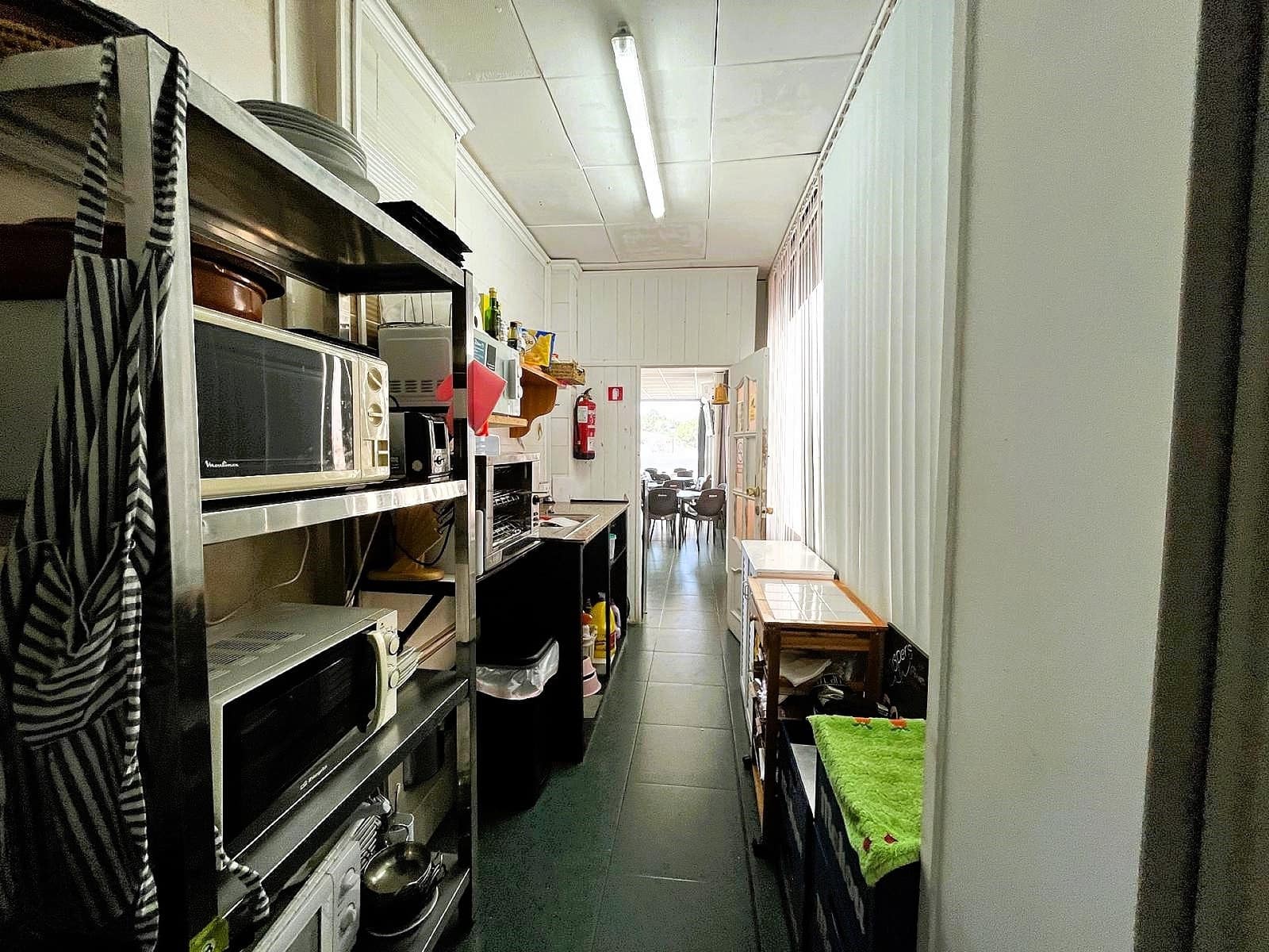 Yritys myytävänä paikassa Castalla - 225 000 € (Ref: 9475193)