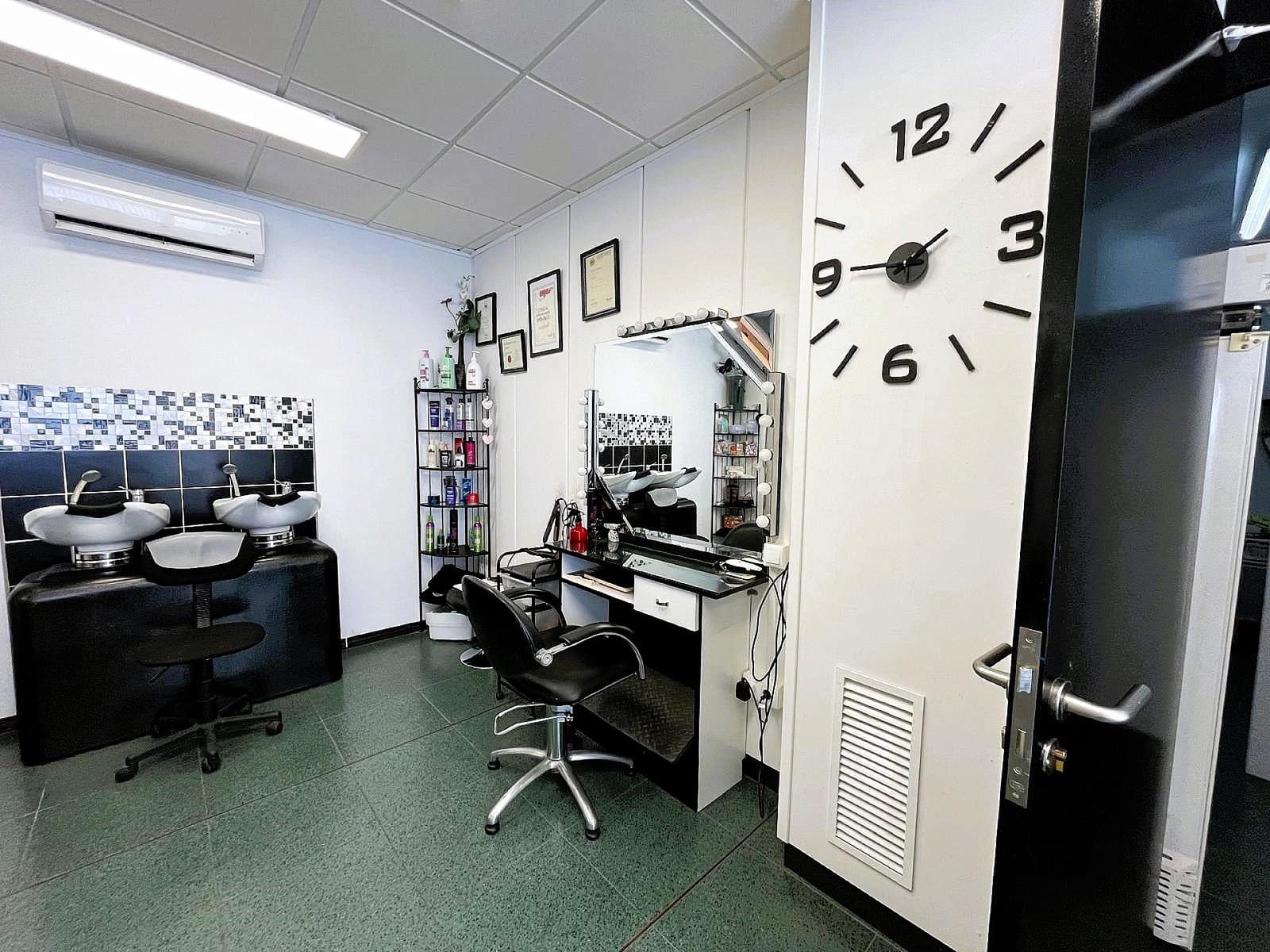 Yritys myytävänä paikassa Castalla - 225 000 € (Ref: 9475193)