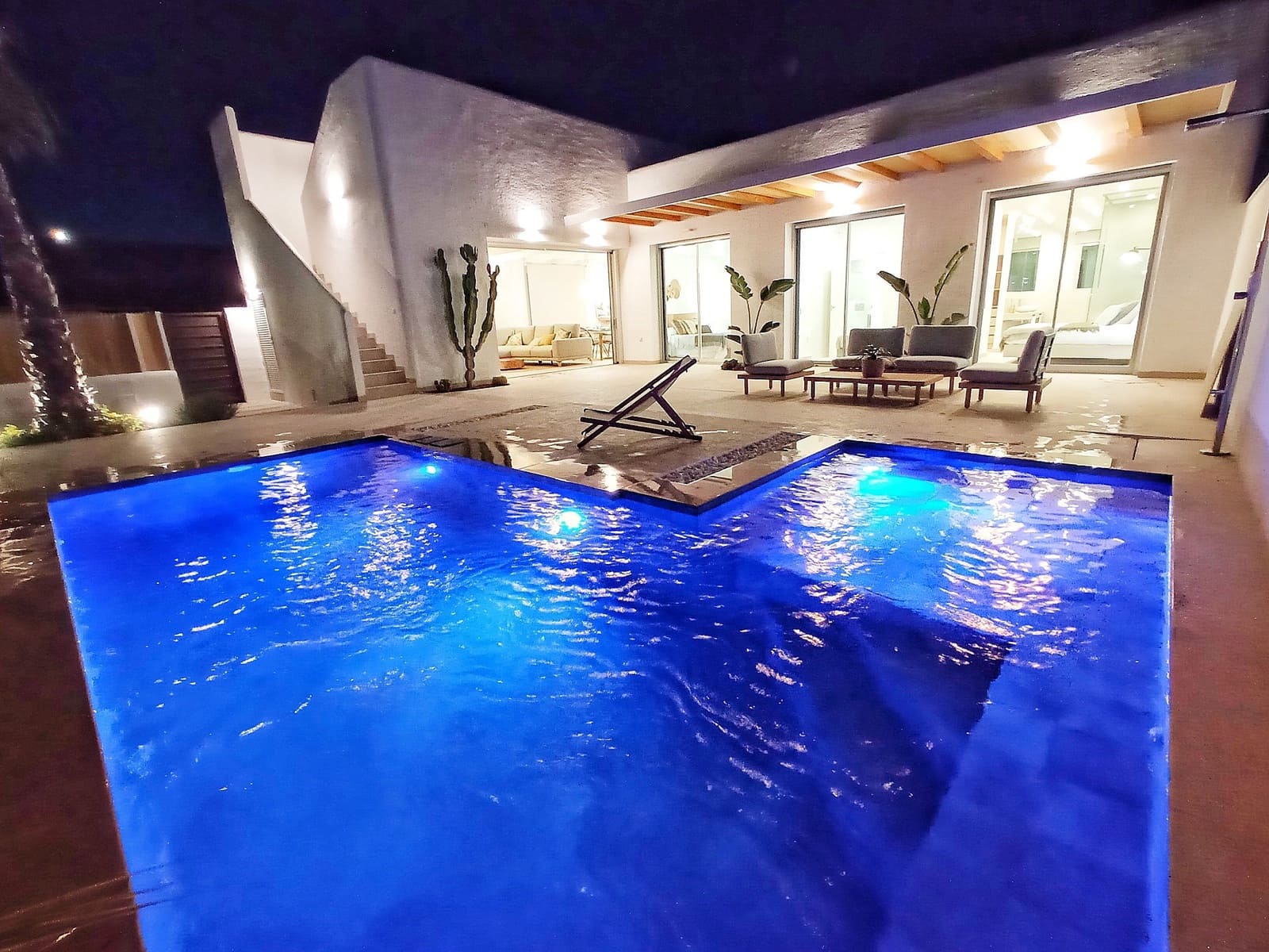 Chalet de 3 habitaciones en Benijófar en venta - 529.900 € (Ref: 9475195)