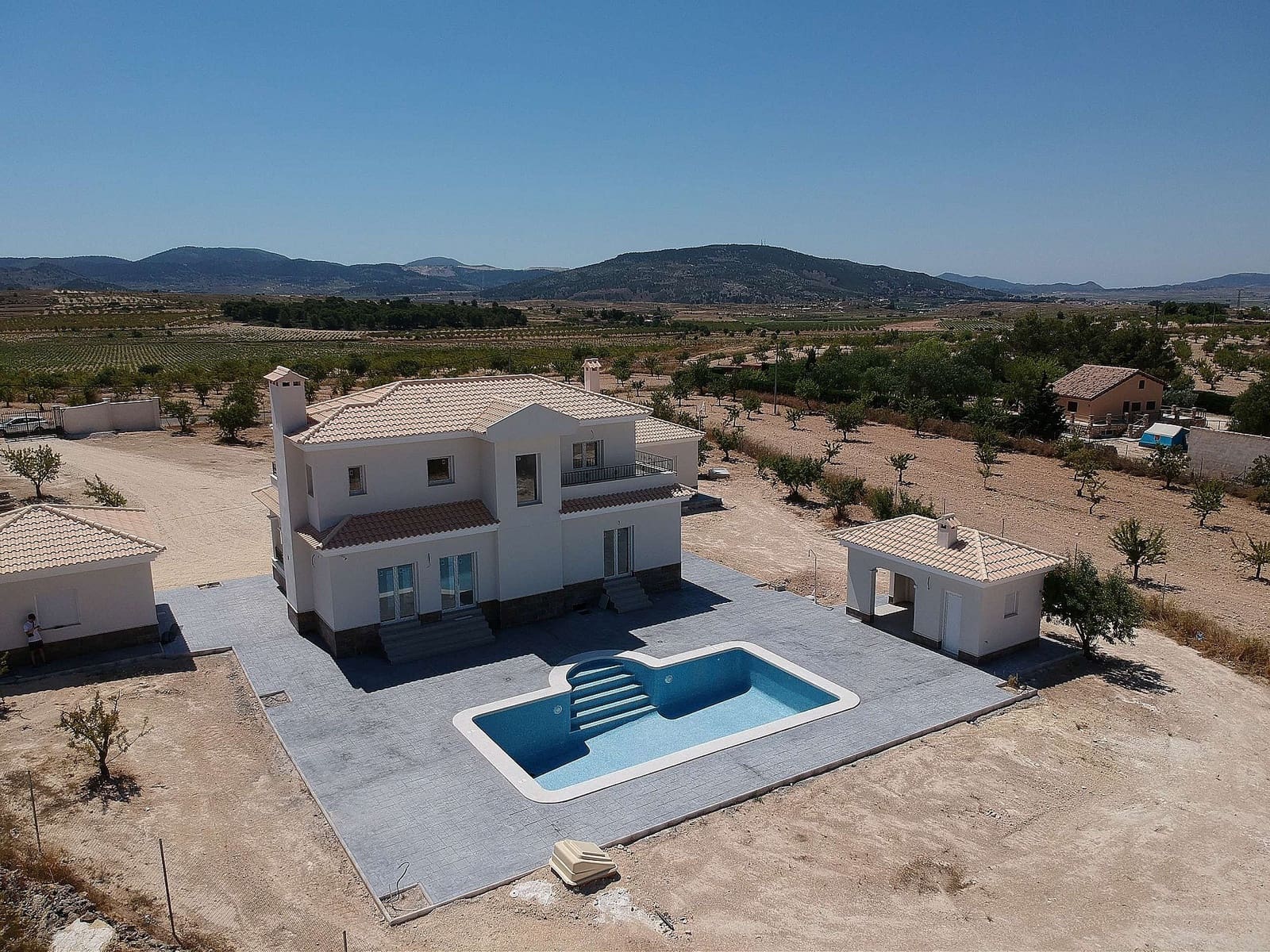4 bedroom Villa for sale in Pinoso - € 449,000 (Ref: 9475203)