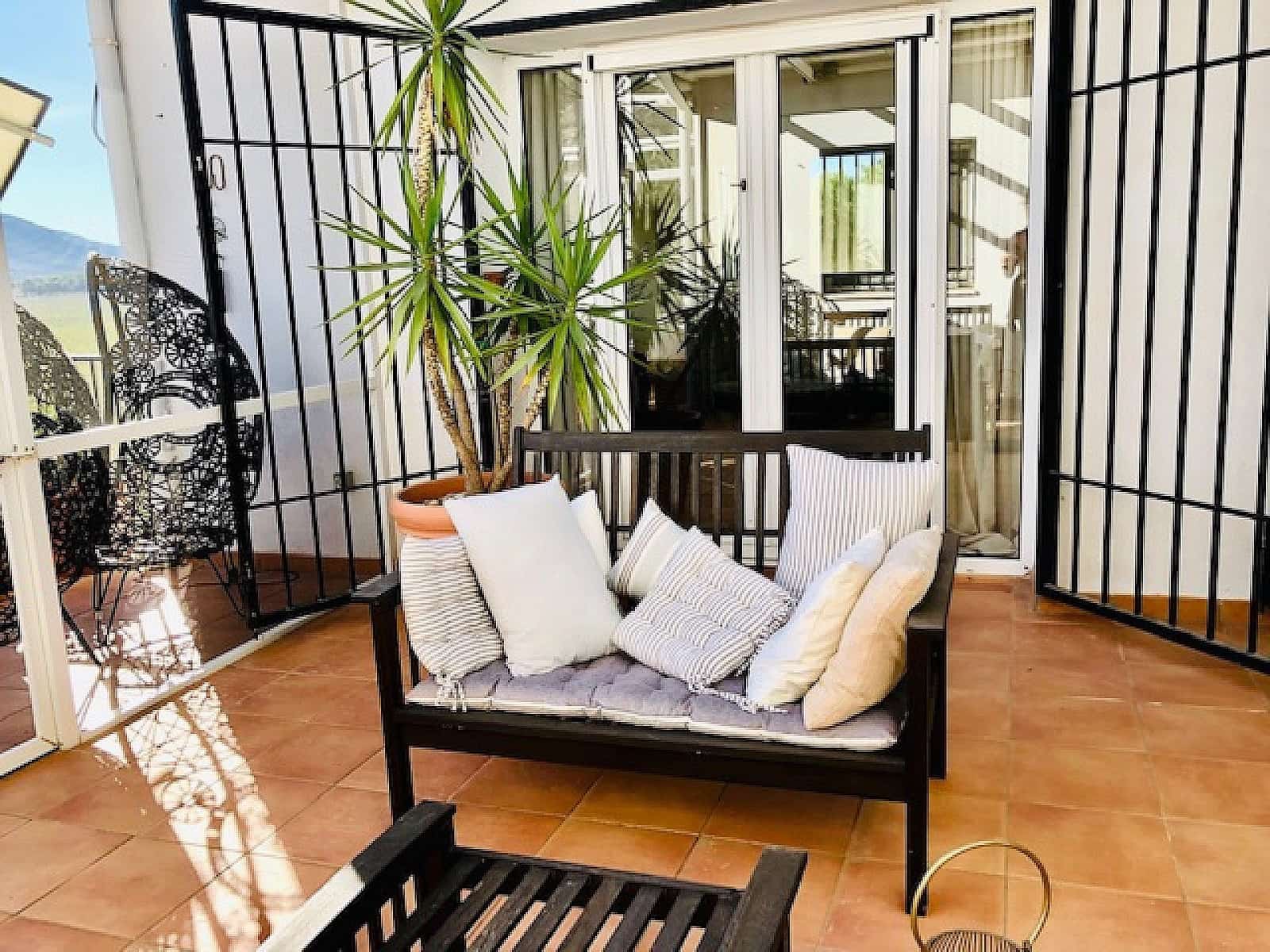 4 bedroom Villa for sale in Villena - € 395,000 (Ref: 9475206)